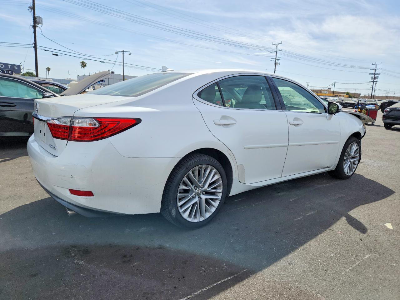 2013 Lexus Es 350 White vin: JTHBK1GG7D2057624