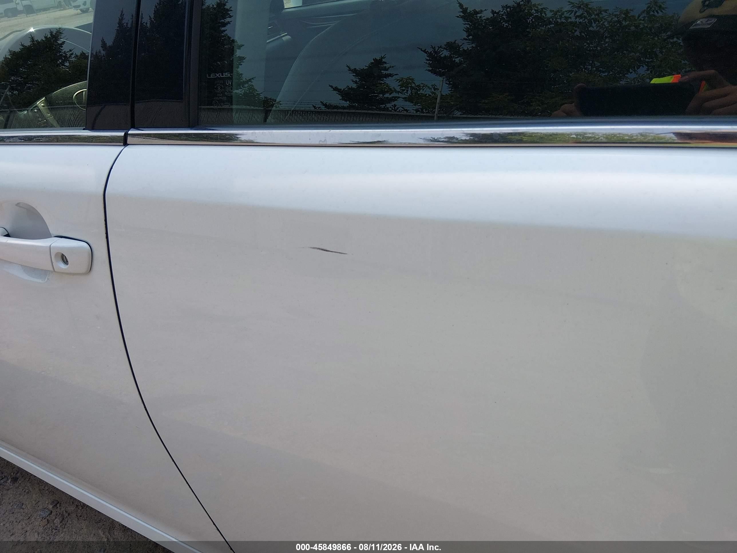 2013 Lexus Es 350   White vin: JTHBK1GG7D2063195