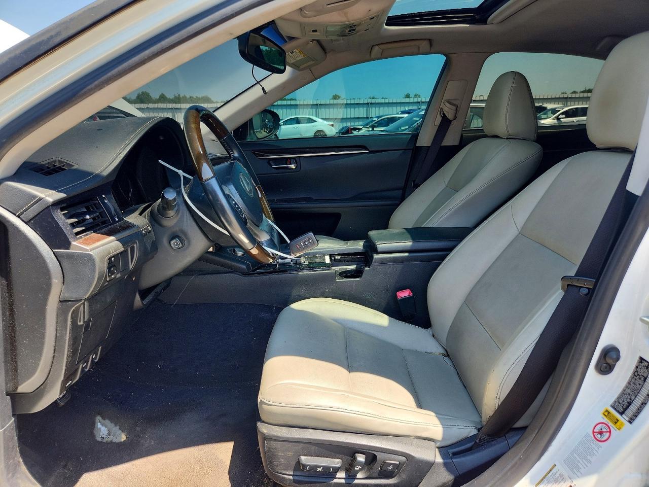 2013 Lexus Es 350 White vin: JTHBK1GG7D2065321