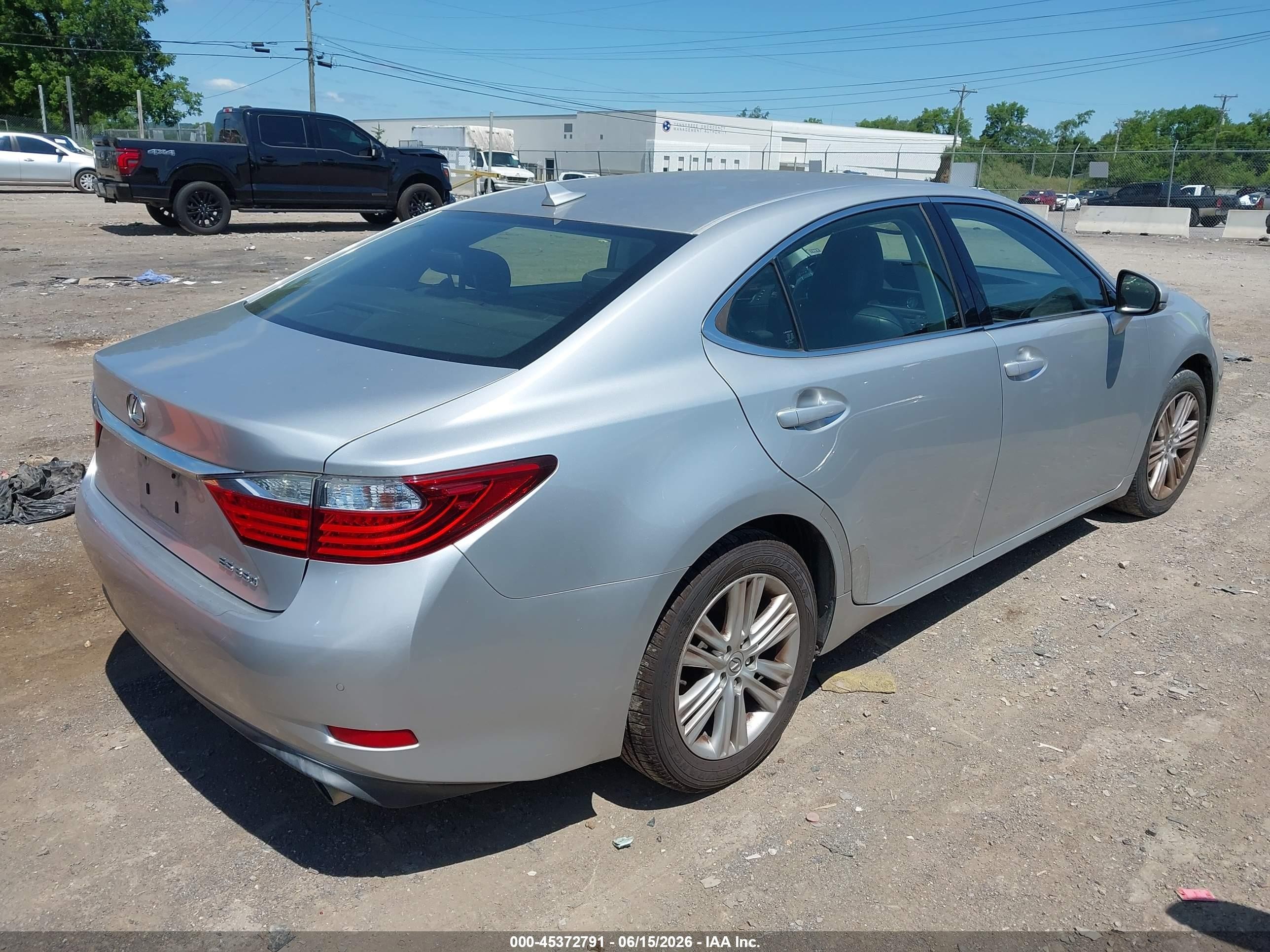 2014 Lexus Es 350   Silver vin: JTHBK1GG7E2086235