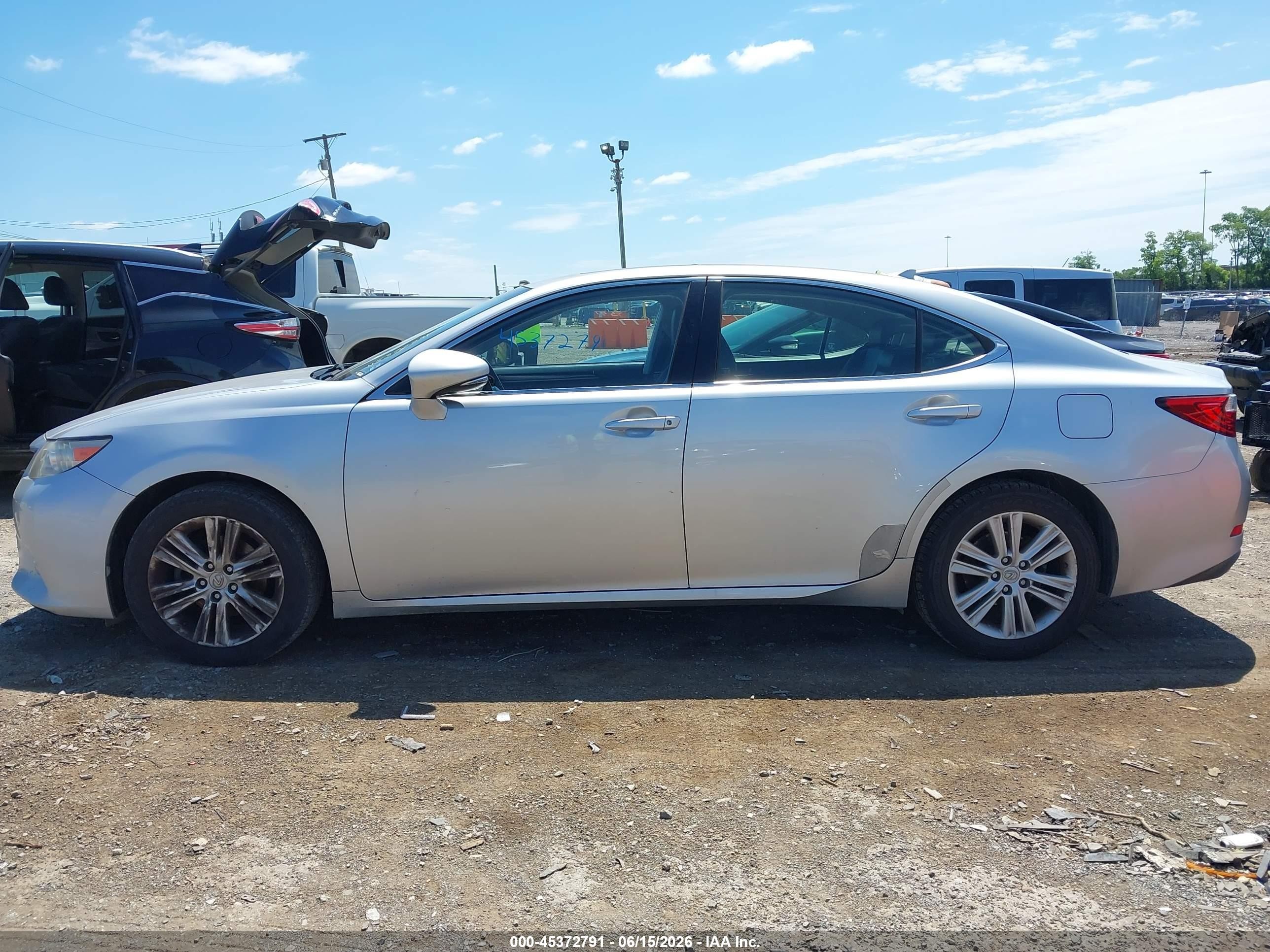 2014 Lexus Es 350   Silver vin: JTHBK1GG7E2086235