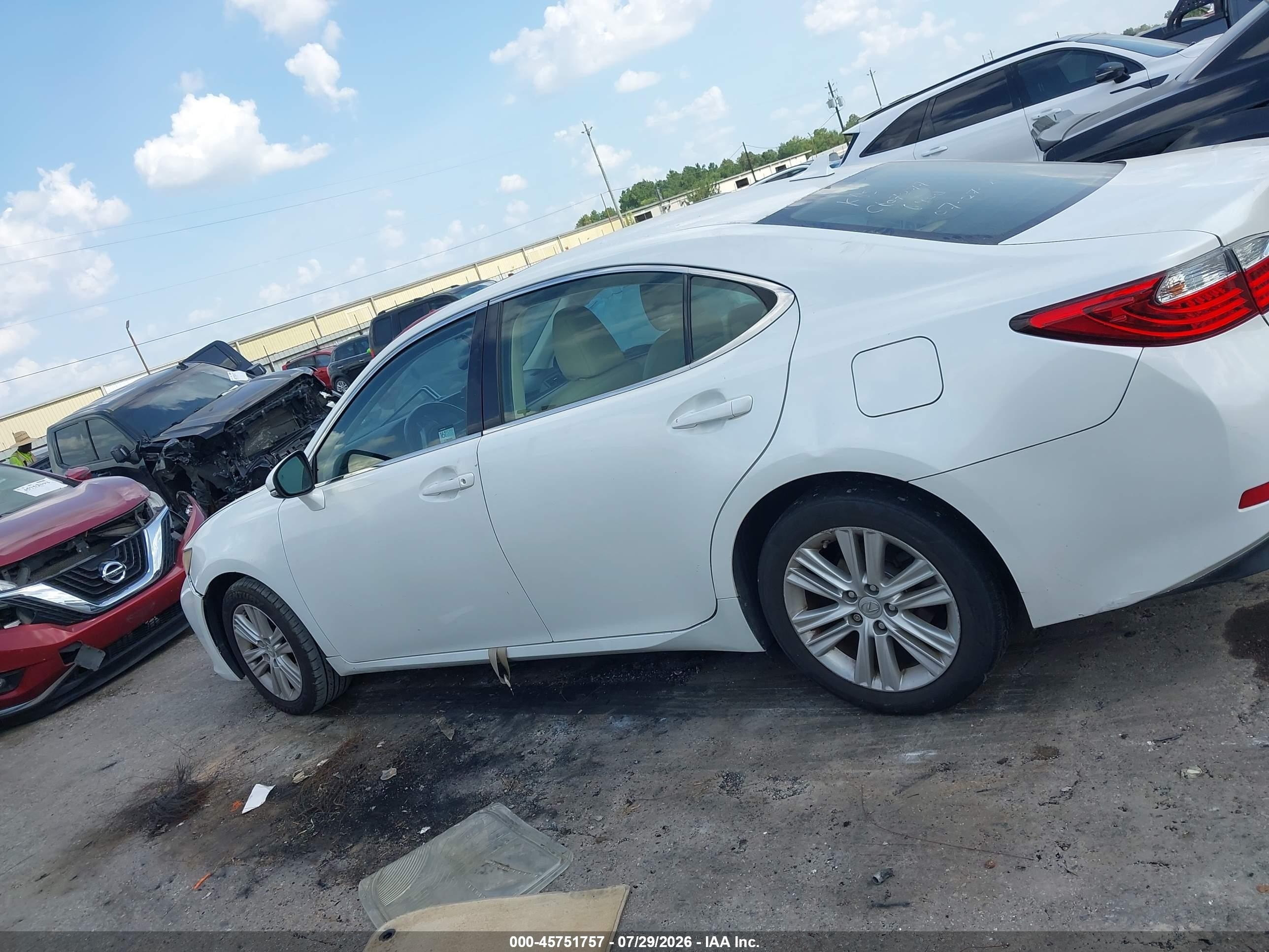 2014 Lexus Es 350 Белый vin: JTHBK1GG7E2086400