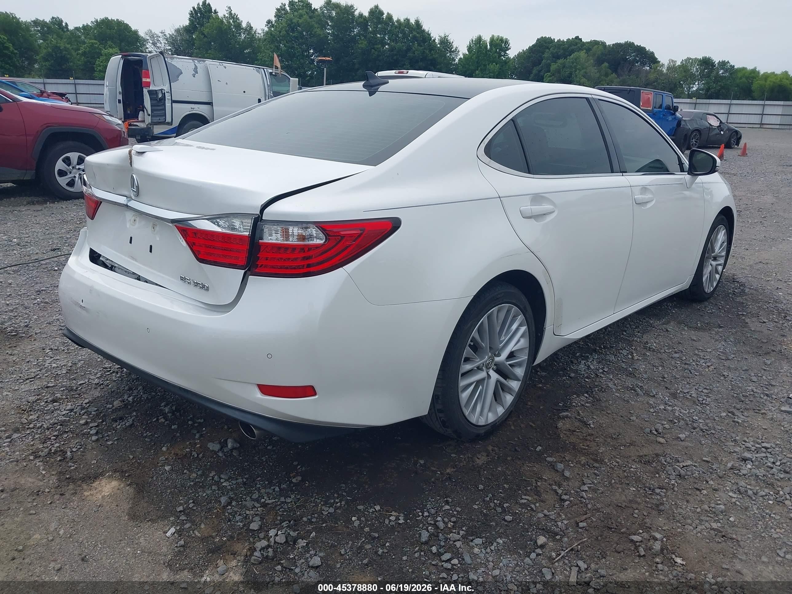 2014 Lexus Es 350   White vin: JTHBK1GG7E2116513