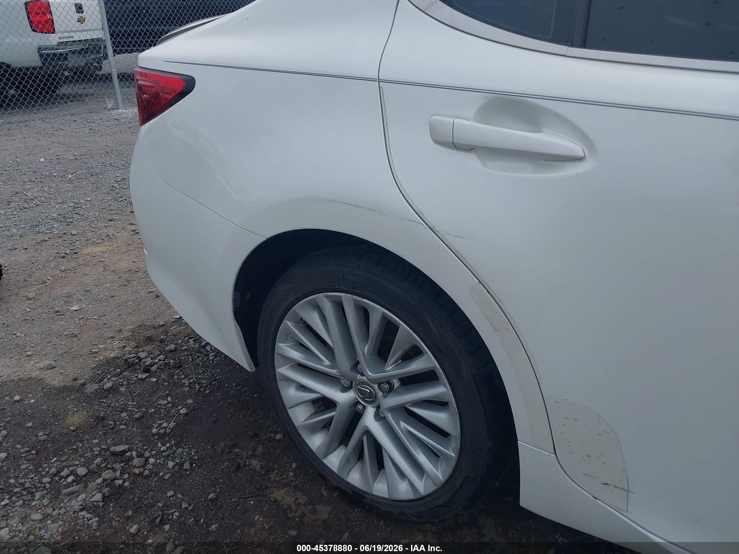 2014 Lexus Es 350   White vin: JTHBK1GG7E2116513