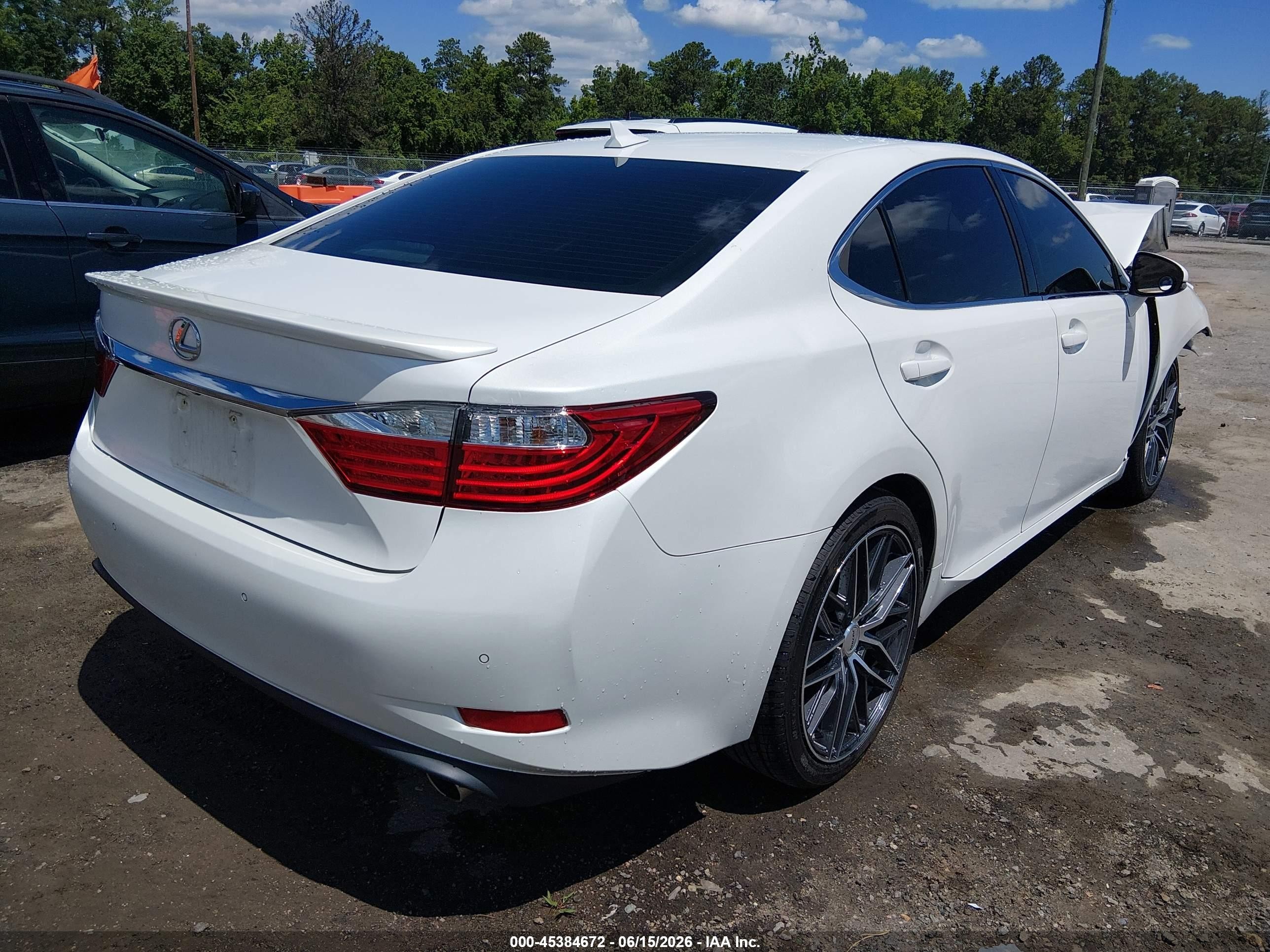 2014 Lexus Es 350   White vin: JTHBK1GG7E2134753