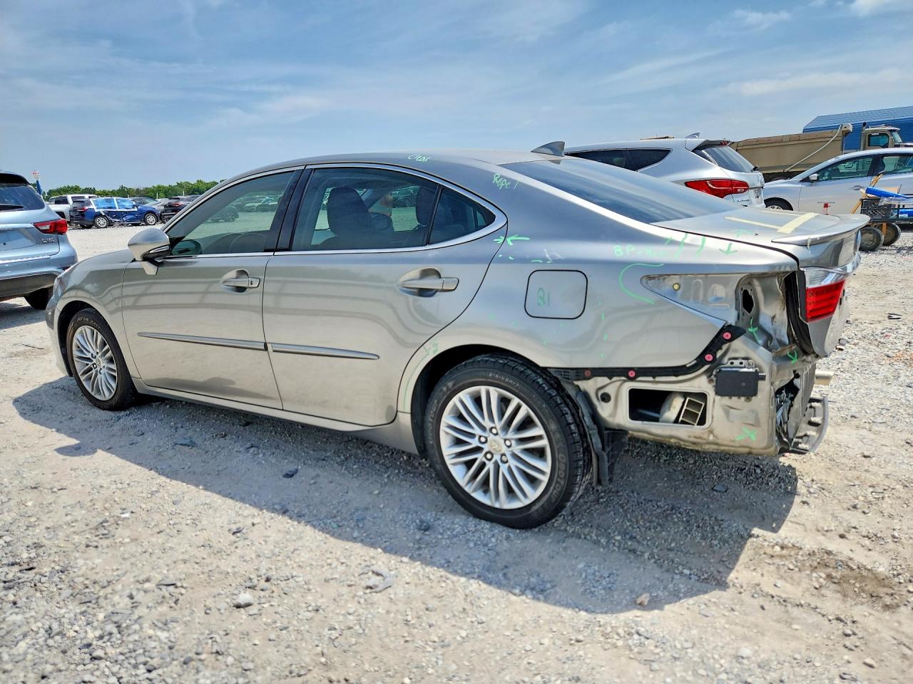 2015 Lexus Es 350 Beige vin: JTHBK1GG7F2154468