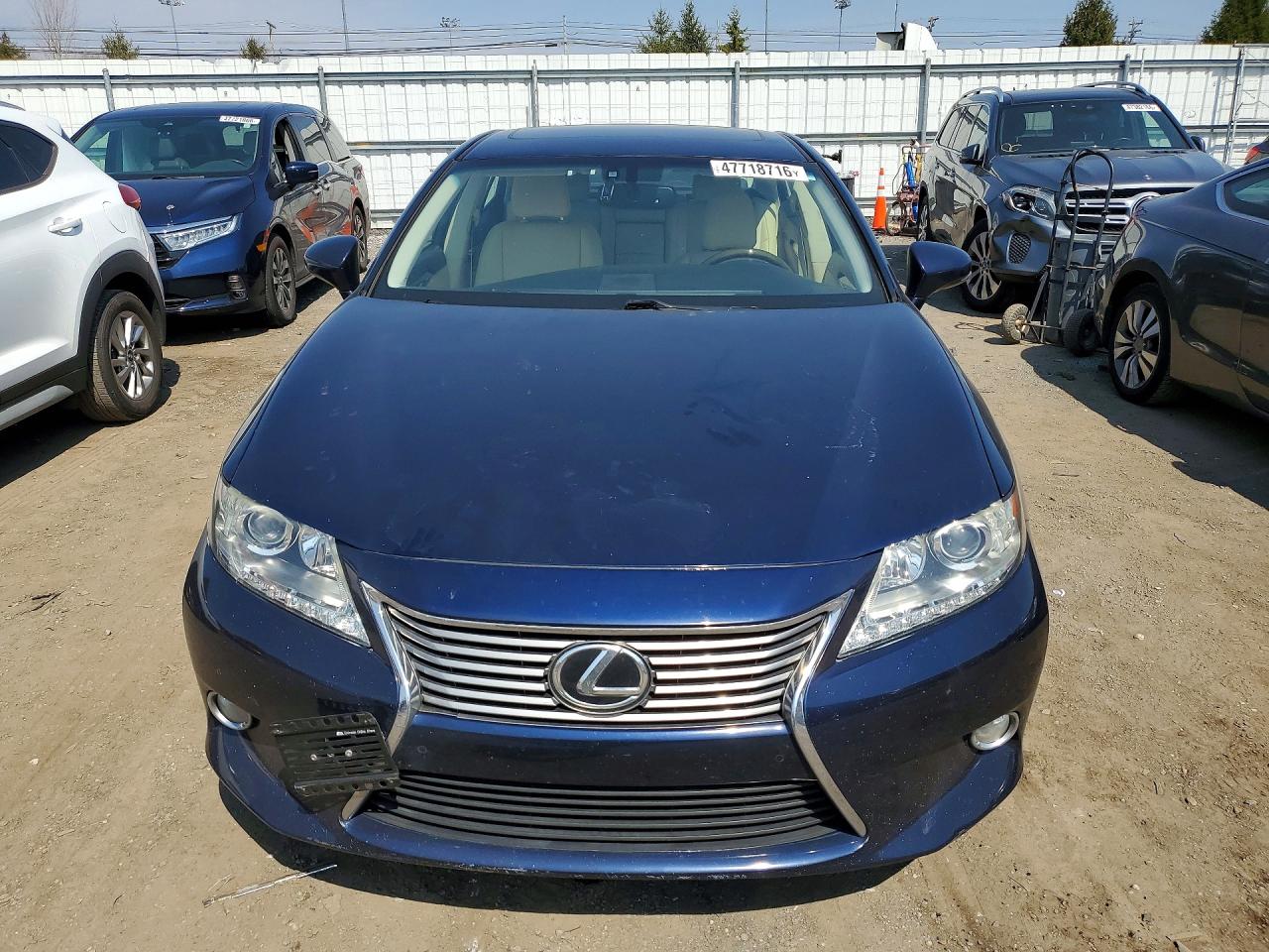 2015 Lexus Es 350 Base Blue vin: JTHBK1GG7F2173246