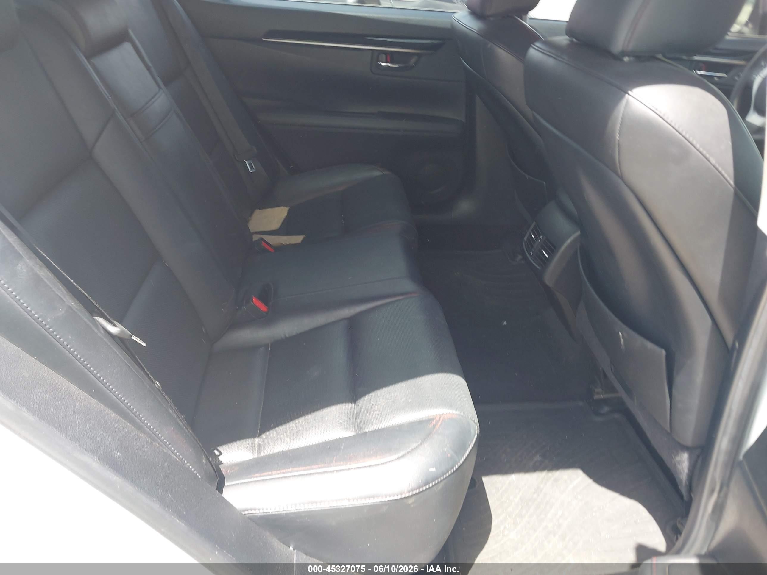 2015 Lexus Es 350 Crafted Line White vin: JTHBK1GG7F2174770