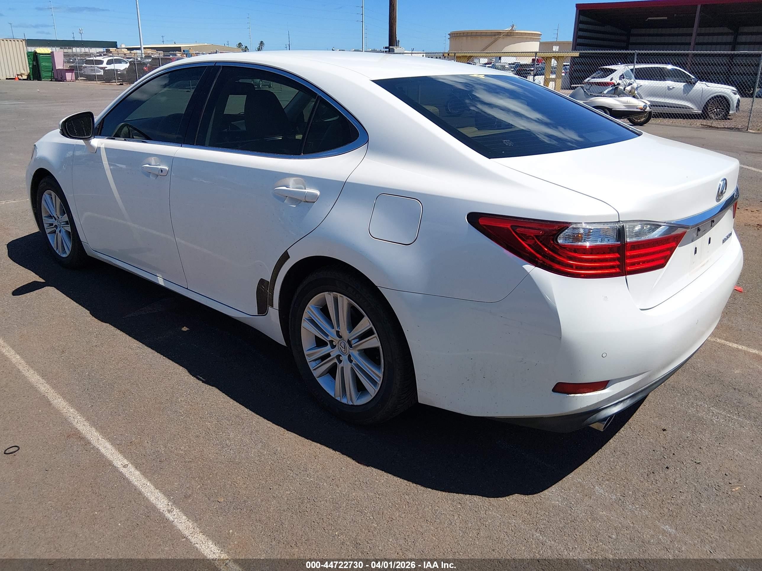 2015 Lexus Es 350 Crafted Line White vin: JTHBK1GG7F2177975
