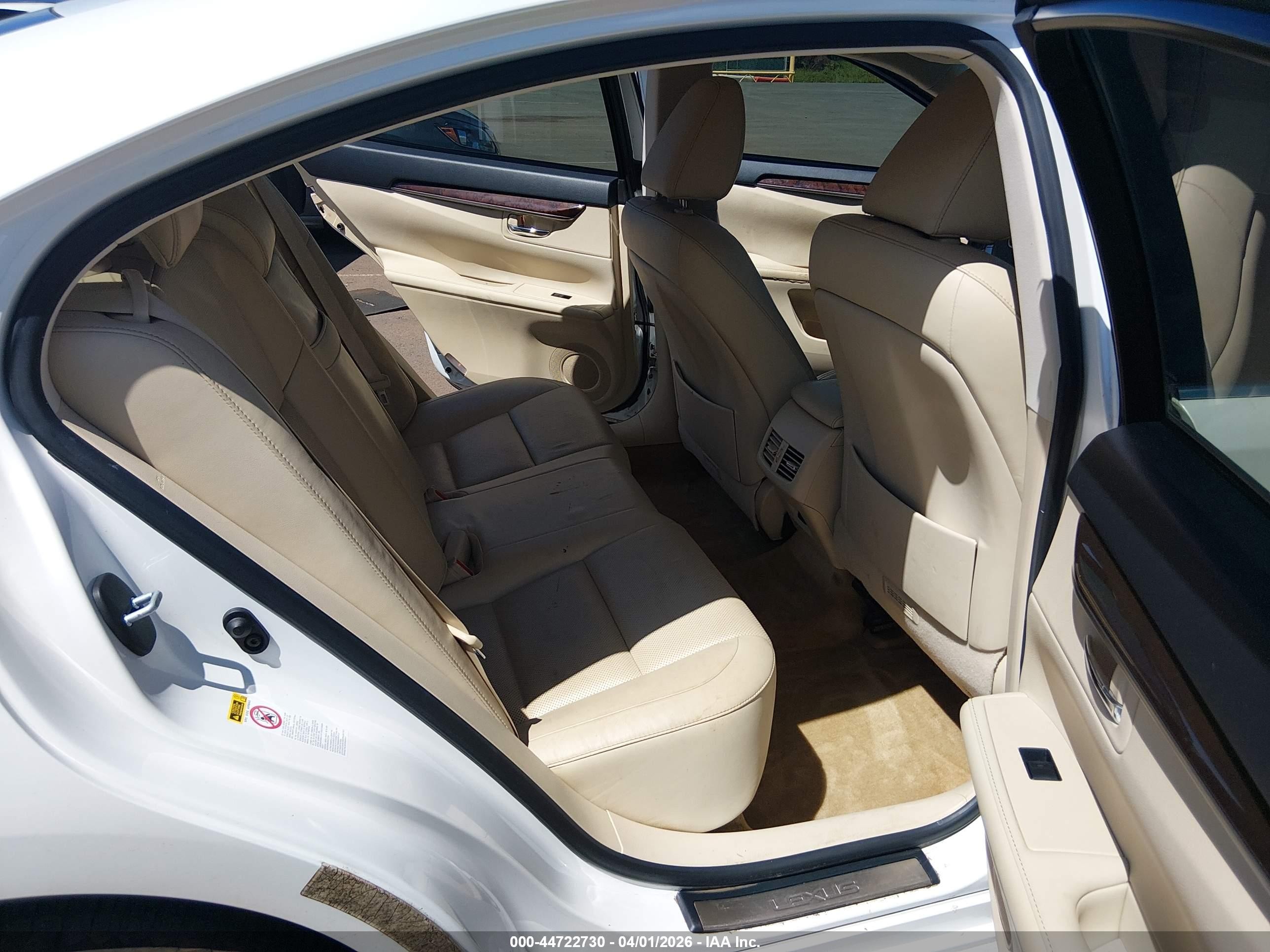 2015 Lexus Es 350 Crafted Line White vin: JTHBK1GG7F2177975