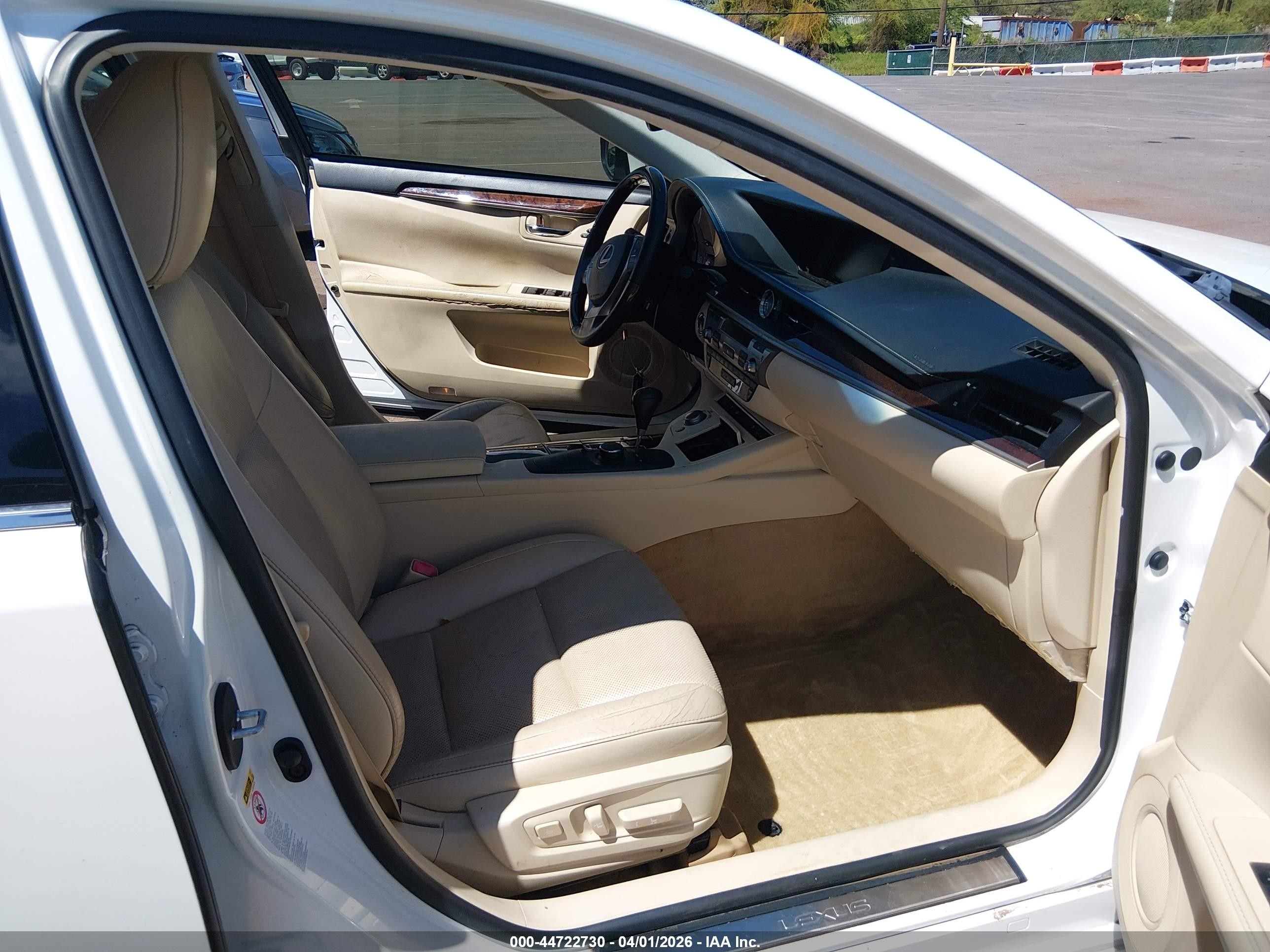 2015 Lexus Es 350 Crafted Line White vin: JTHBK1GG7F2177975