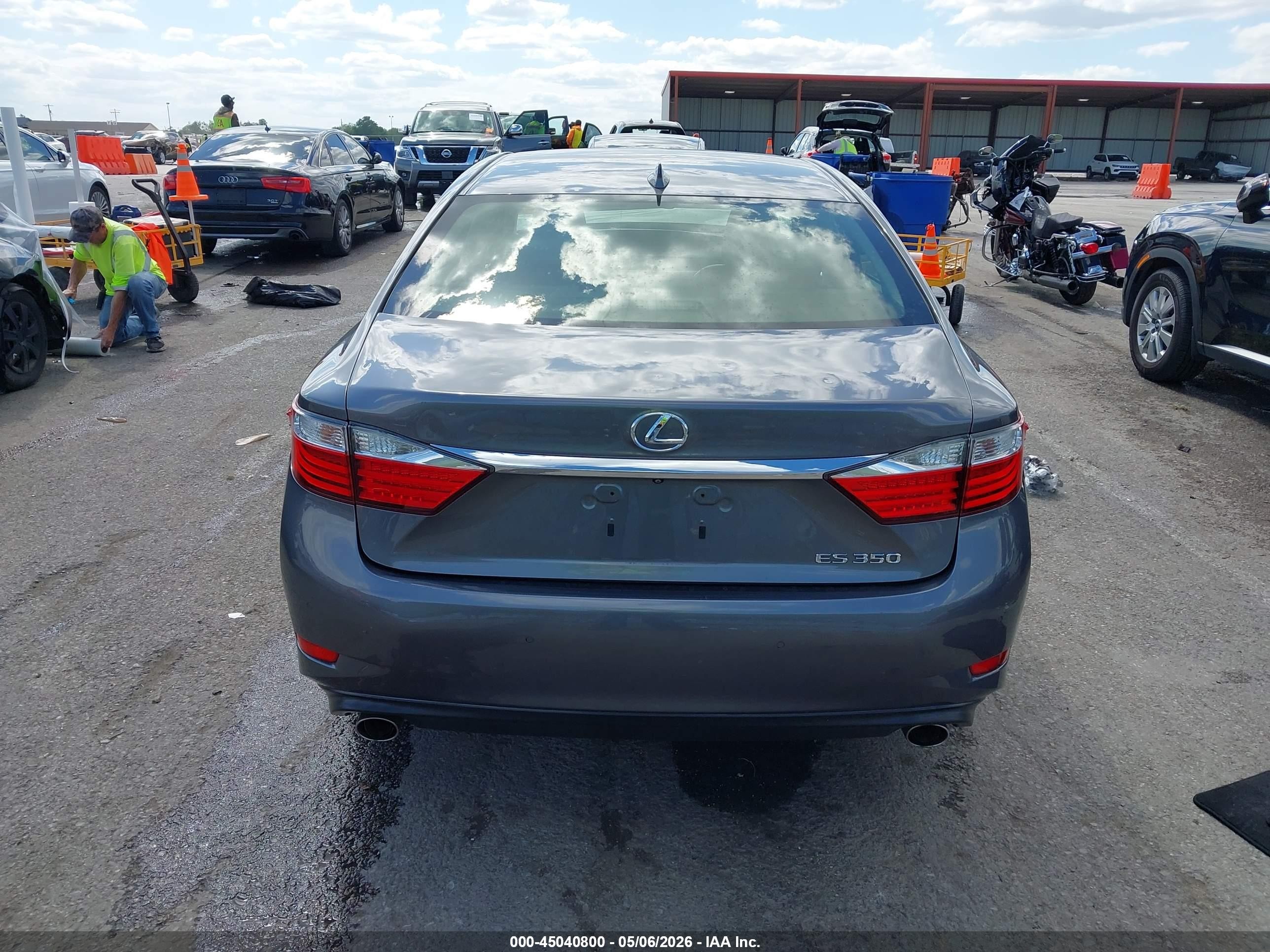 2015 Lexus Es 350   Gray vin: JTHBK1GG7F2190192