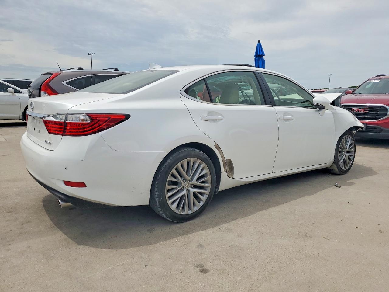 2015 Lexus Es 350 Белый vin: JTHBK1GG7F2196994