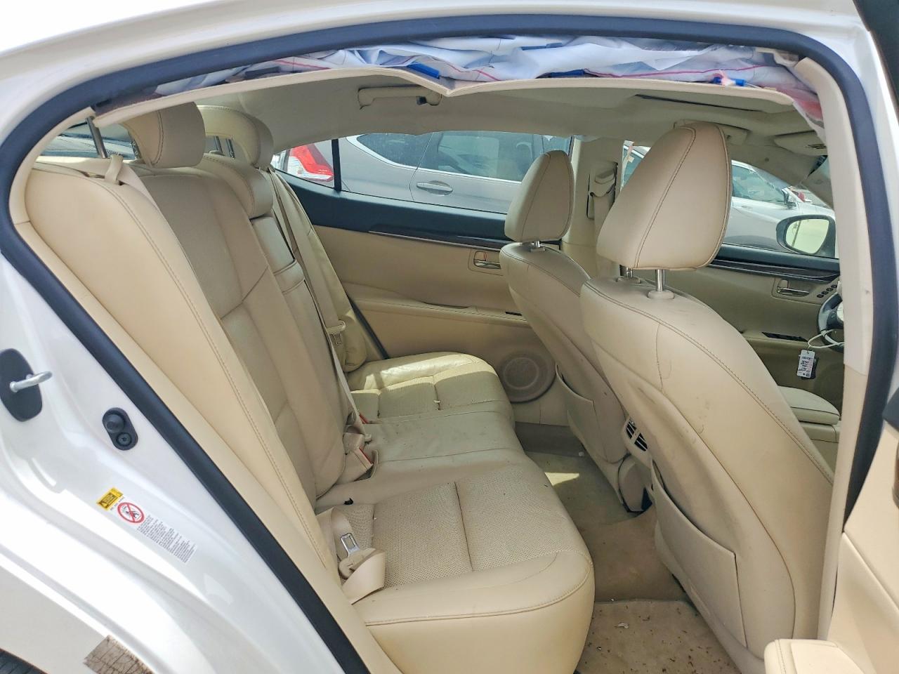 2015 Lexus Es 350 Белый vin: JTHBK1GG7F2196994