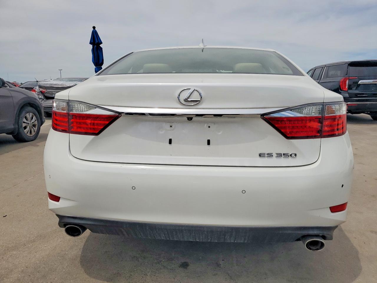 2015 Lexus Es 350 Белый vin: JTHBK1GG7F2196994