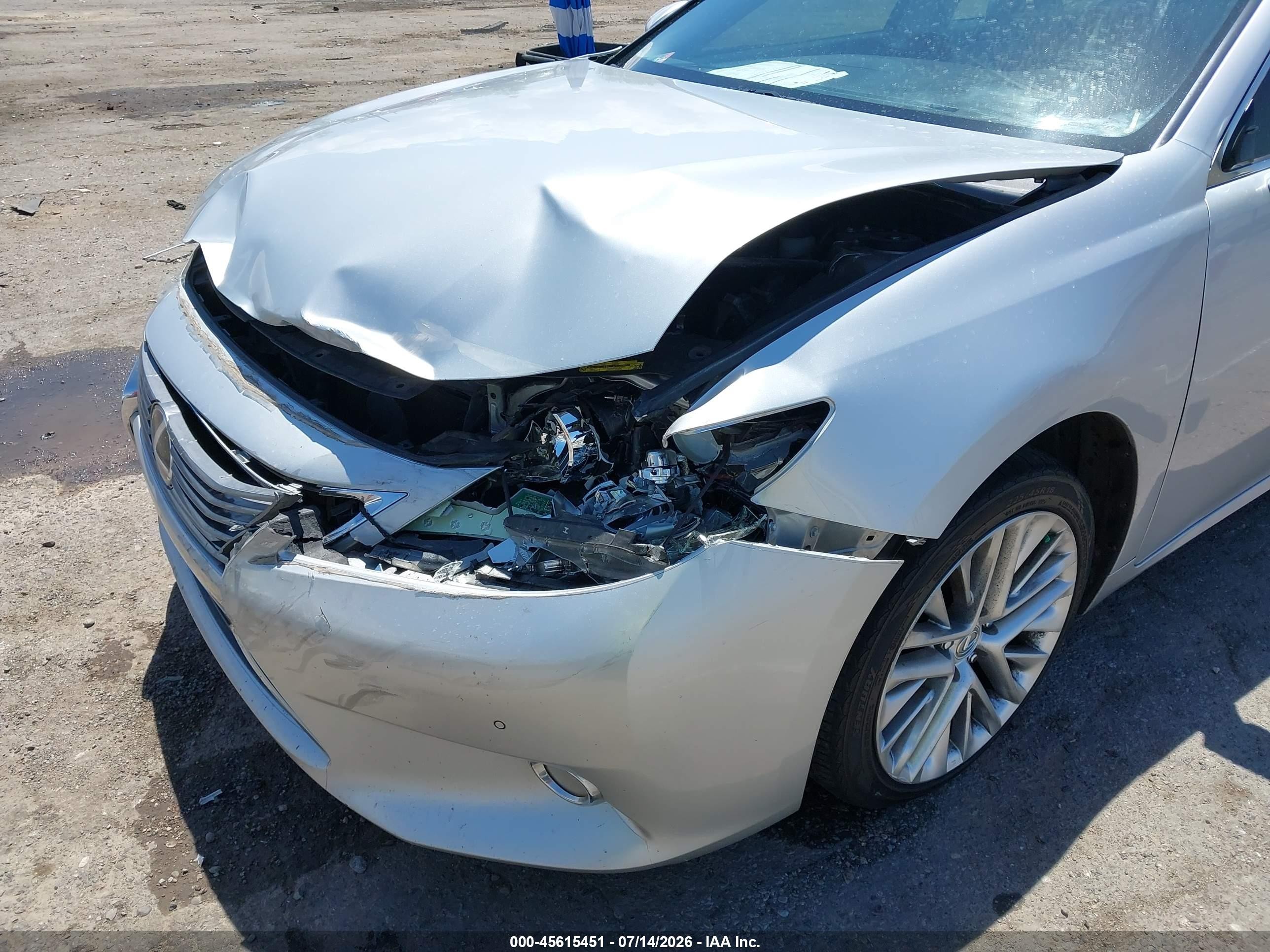 2013 Lexus Es 350   Silver vin: JTHBK1GG8D2010750