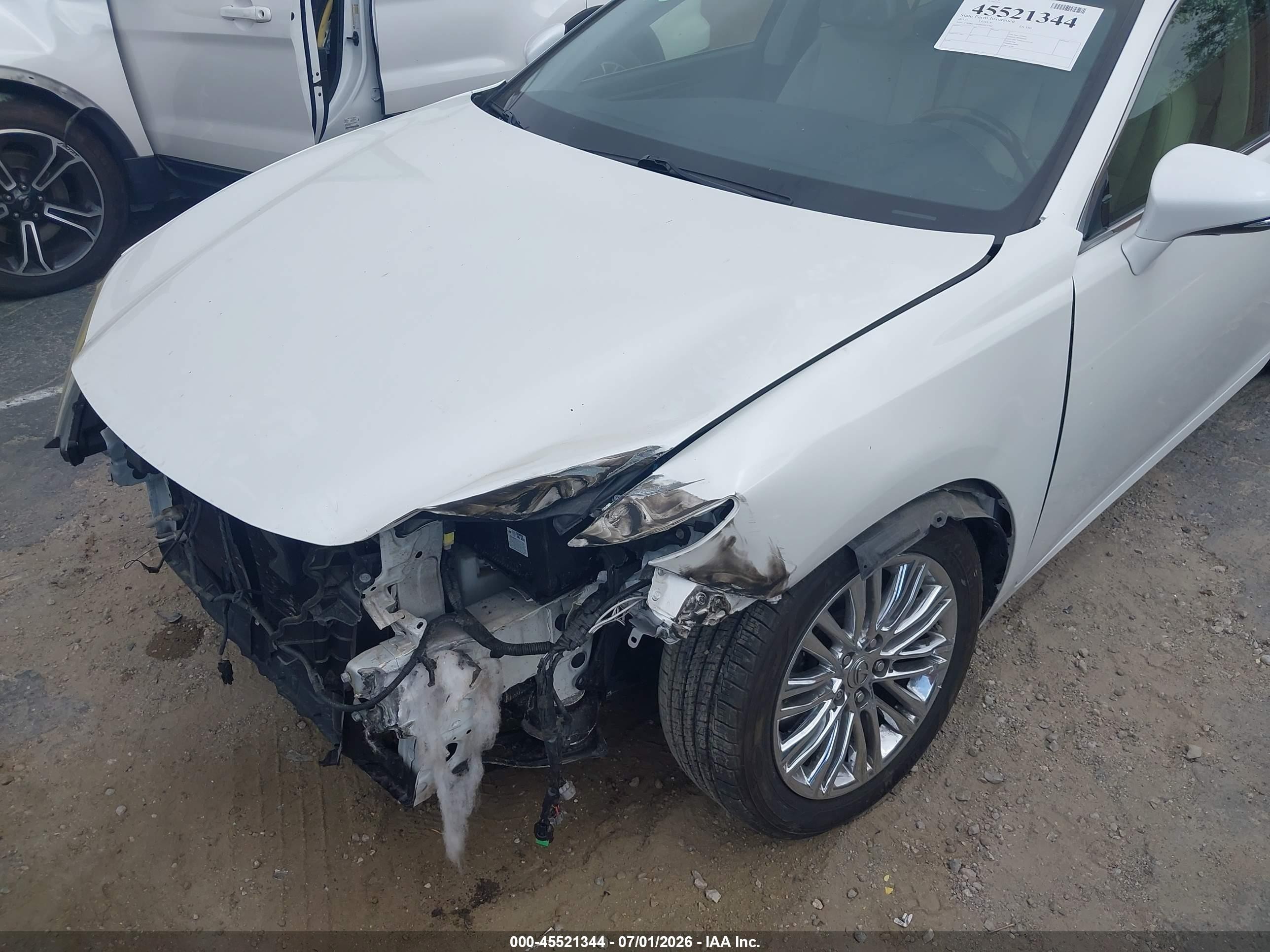 2013 Lexus Es 350   White vin: JTHBK1GG8D2013762