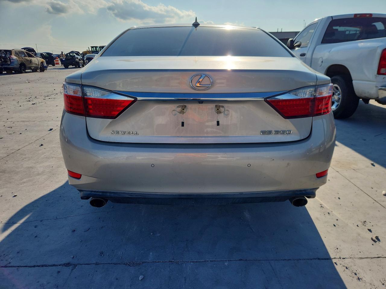 2013 Lexus Es 350 Gold vin: JTHBK1GG8D2028309