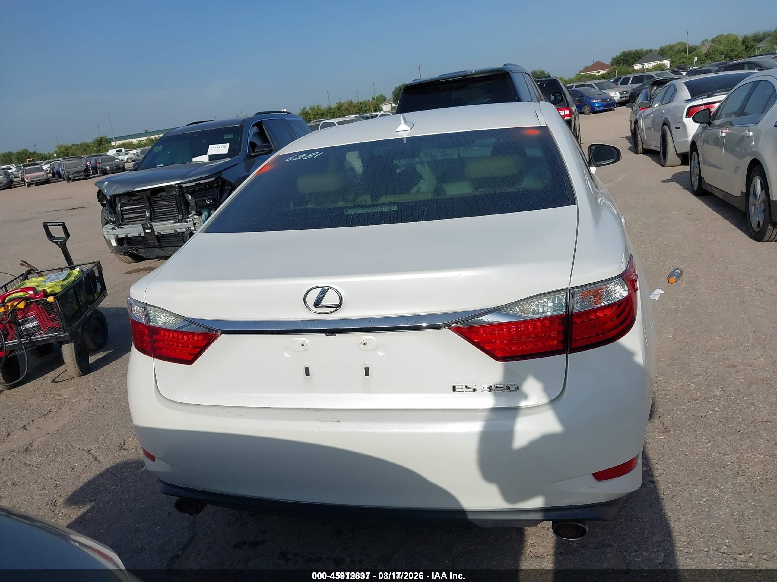2013 Lexus Es 350 White vin: JTHBK1GG8D2036281