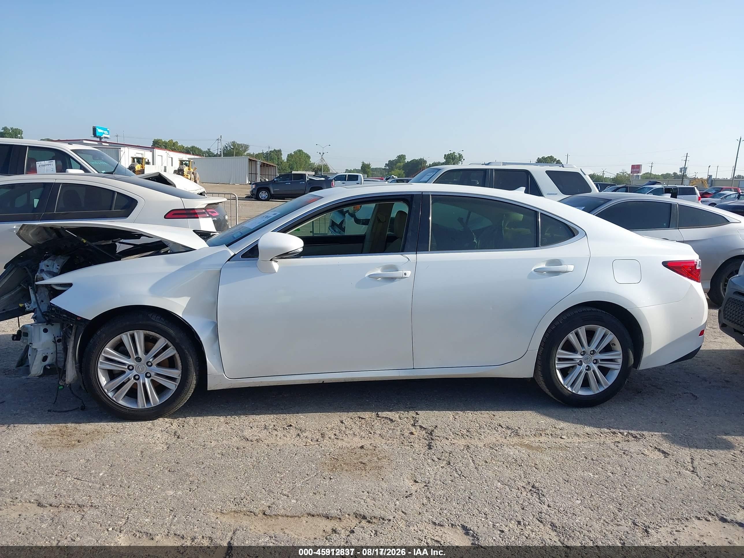 2013 Lexus Es 350 White vin: JTHBK1GG8D2036281
