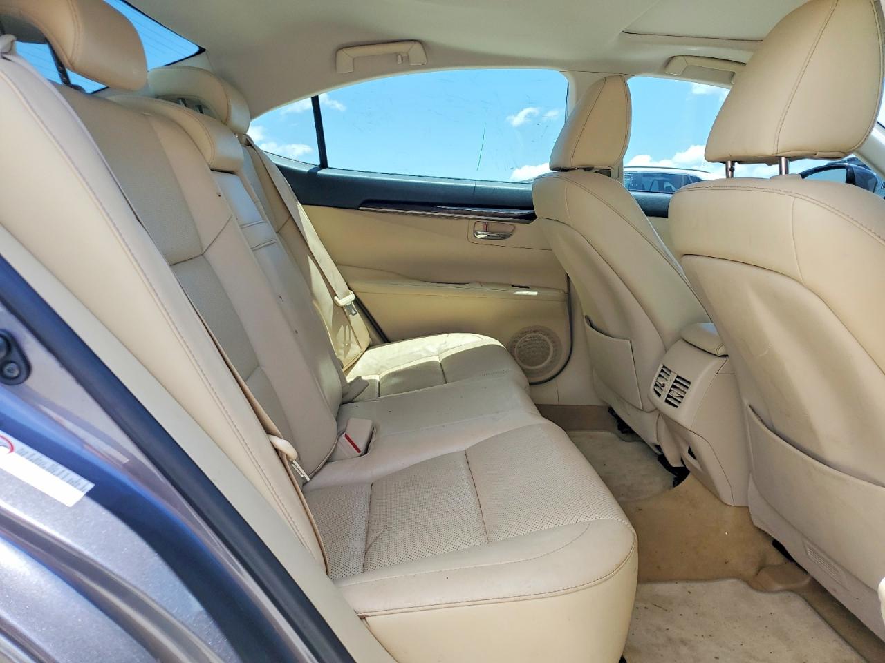 2013 Lexus Es 350 Silver vin: JTHBK1GG8D2040492