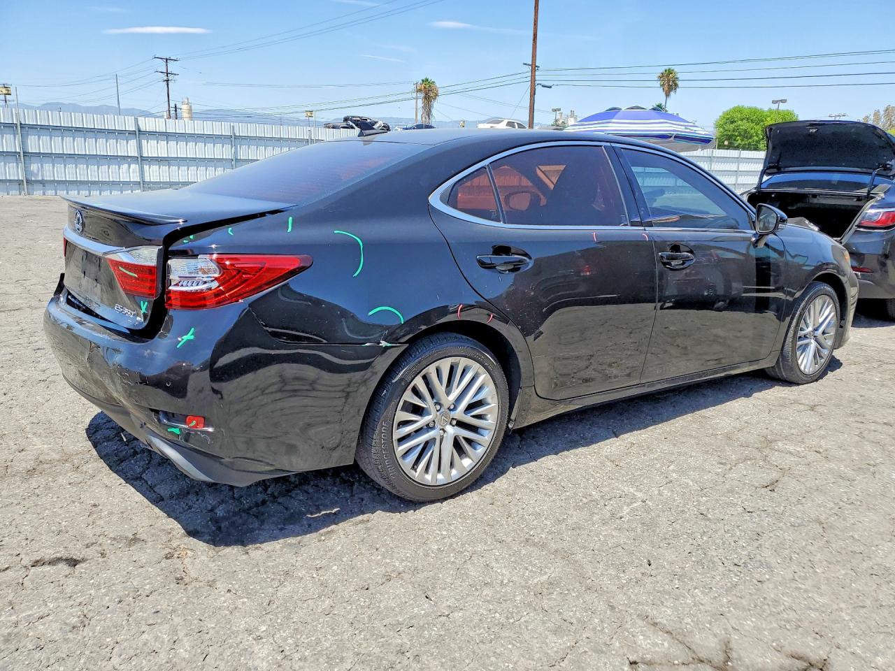 2013 Lexus Es 350 Black vin: JTHBK1GG8D2043568