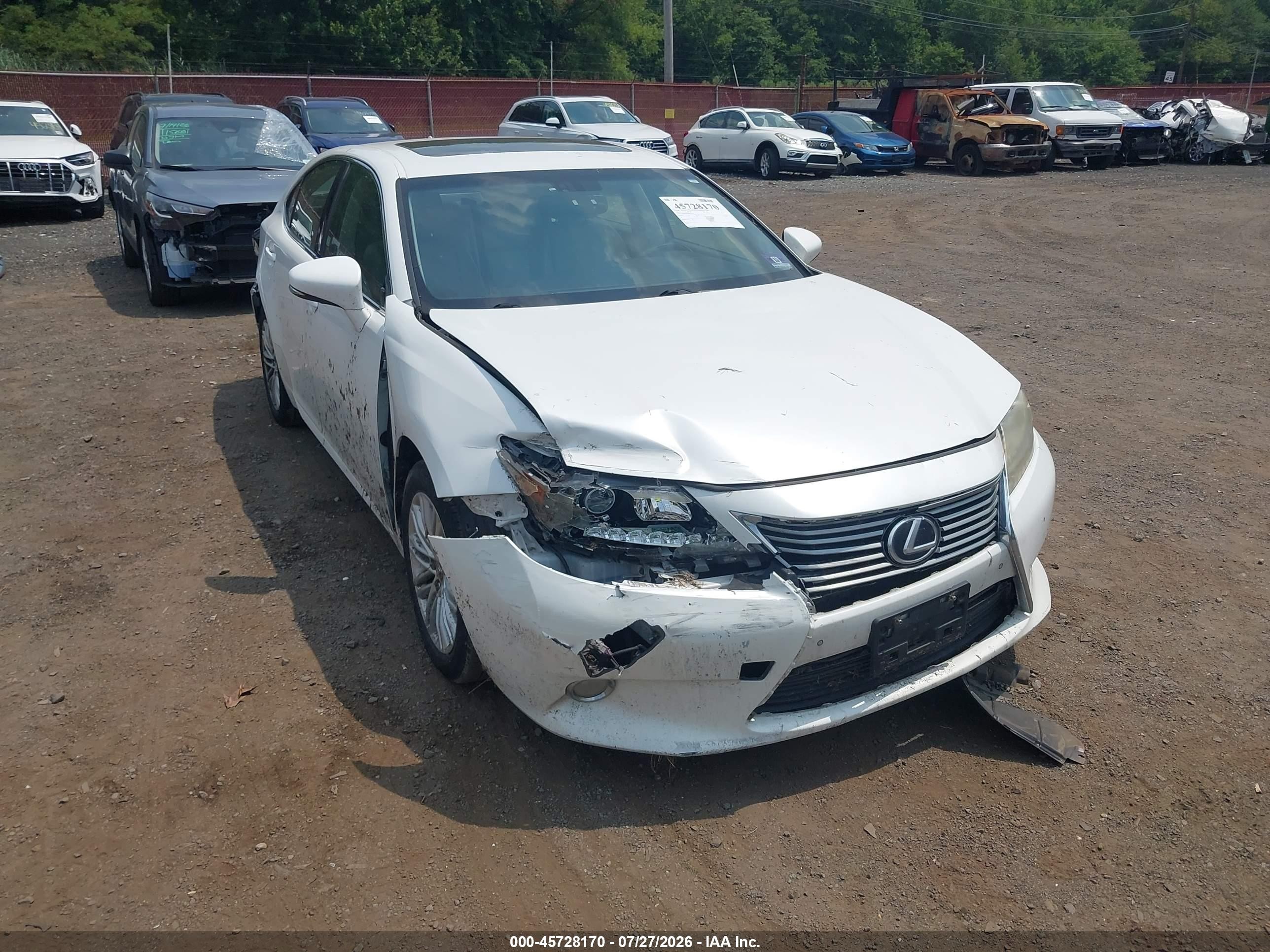2013 Lexus Es 350   White vin: JTHBK1GG8D2079132