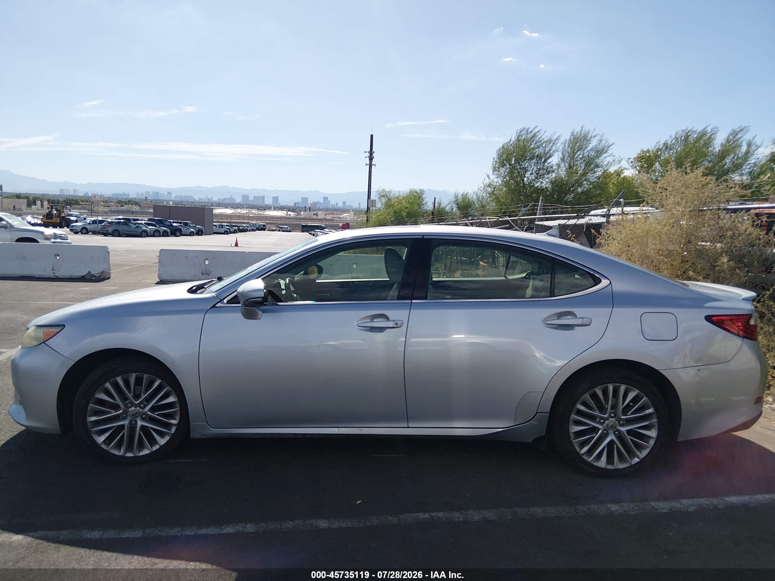 2013 Lexus Es 350   Silver vin: JTHBK1GG8D2080359