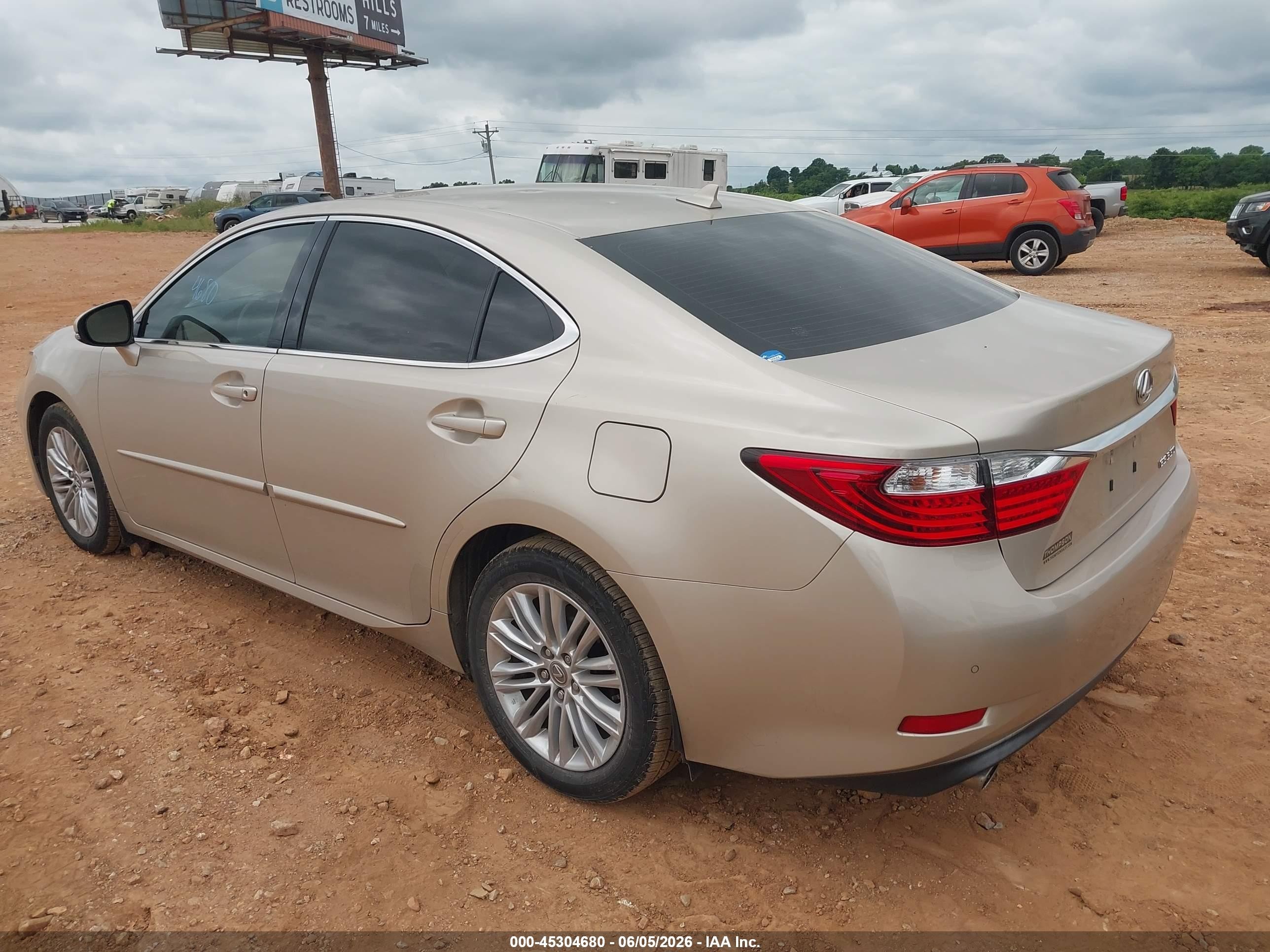 2014 Lexus Es 350   Cream vin: JTHBK1GG8E2113541