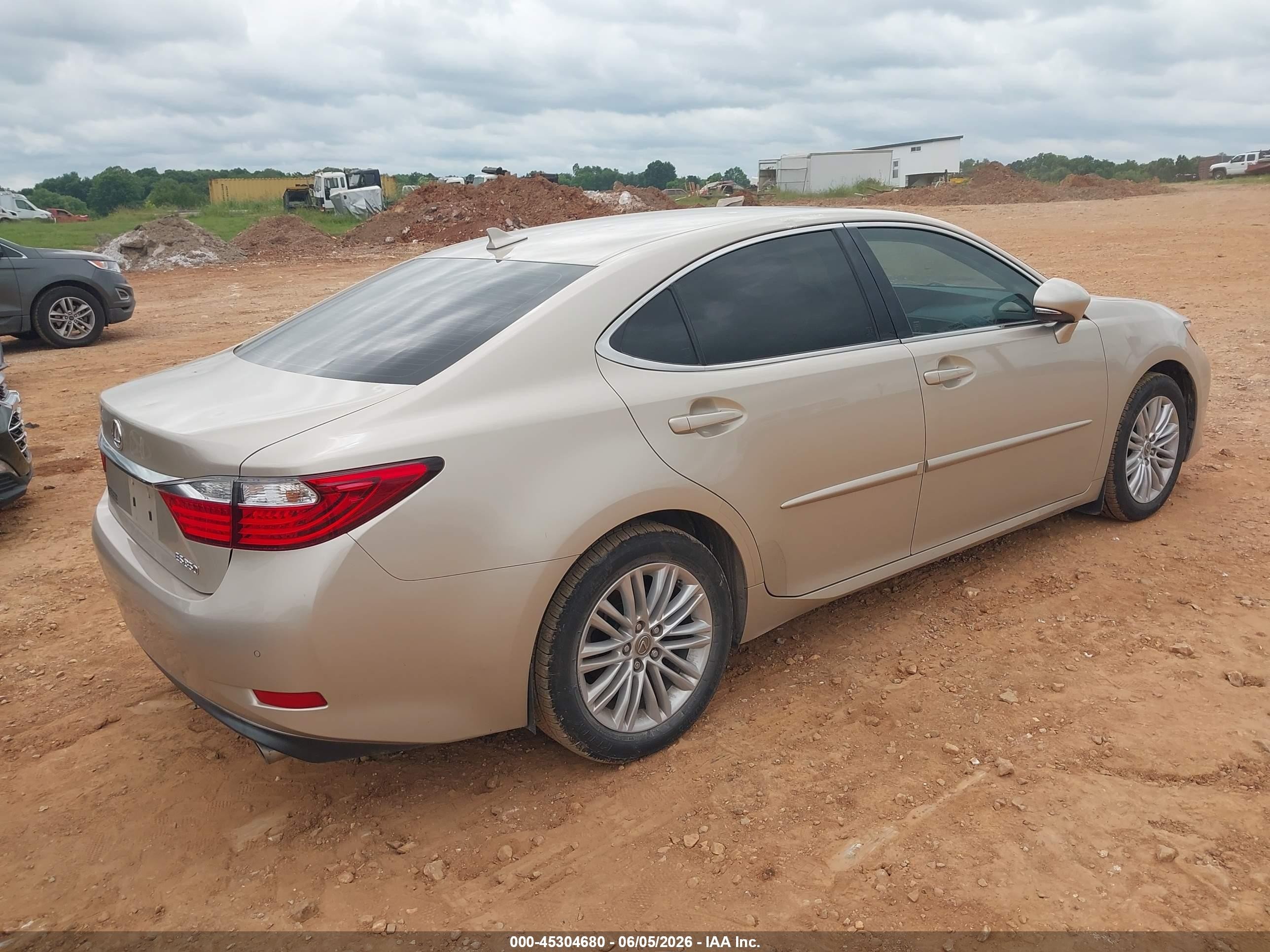 2014 Lexus Es 350   Cream vin: JTHBK1GG8E2113541