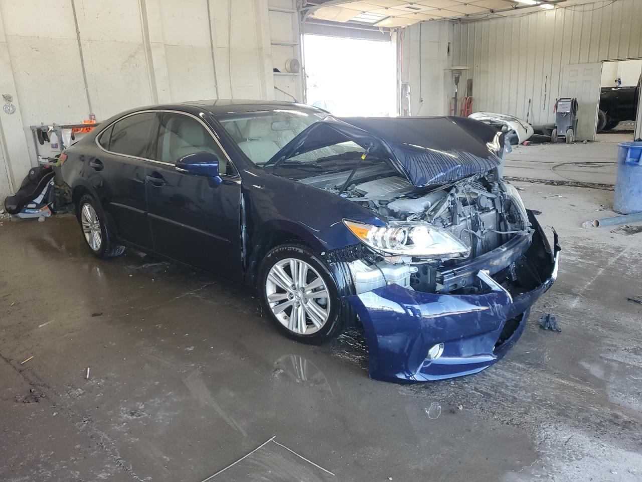 2014 Lexus Es 350 Blue vin: JTHBK1GG8E2145261