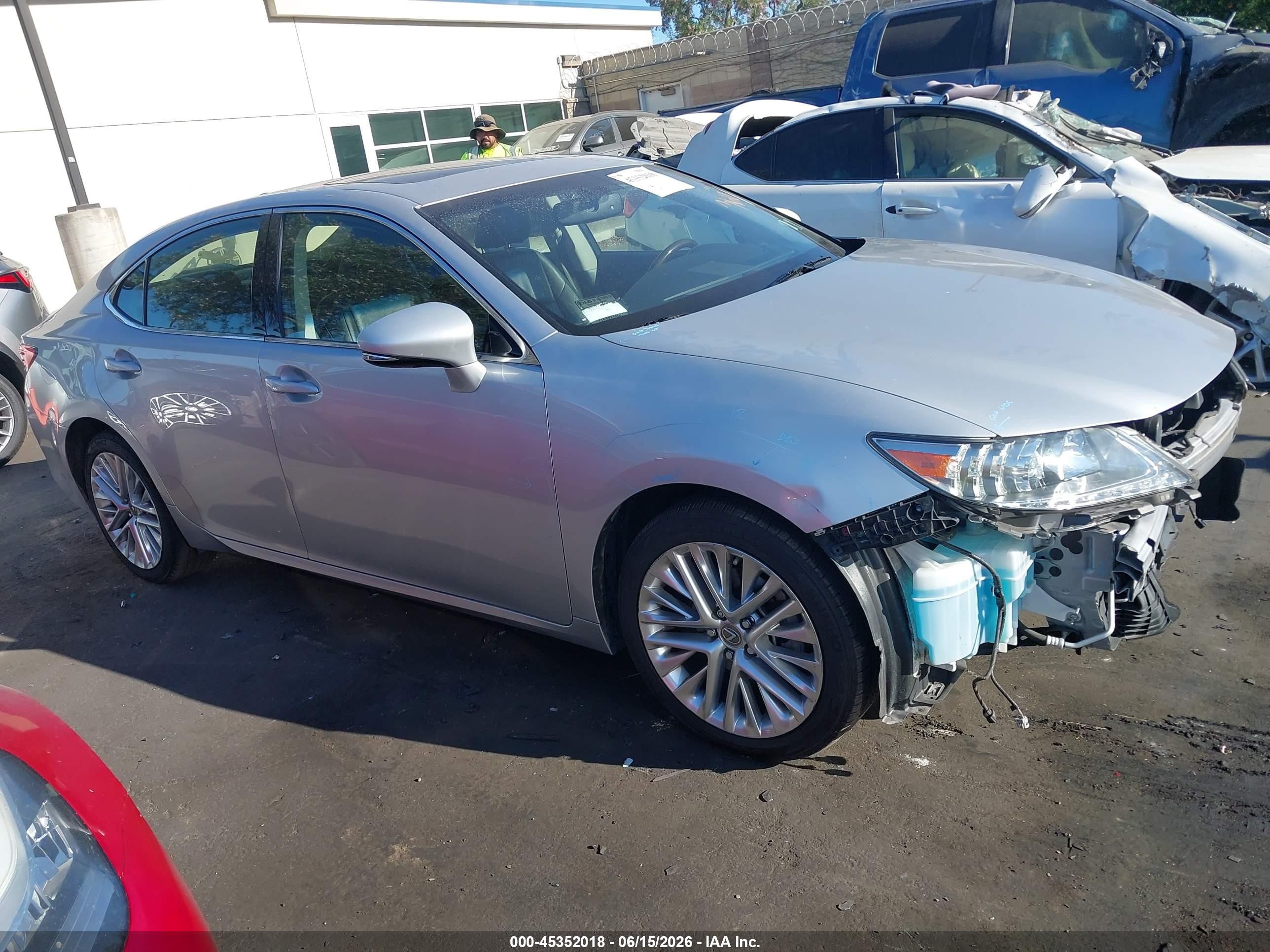 2015 Lexus Es 350   Silver vin: JTHBK1GG8F2169870