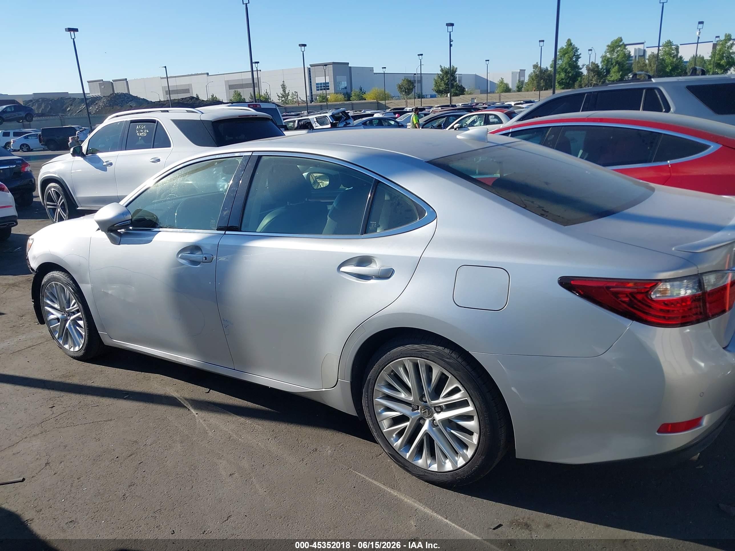 2015 Lexus Es 350   Silver vin: JTHBK1GG8F2169870