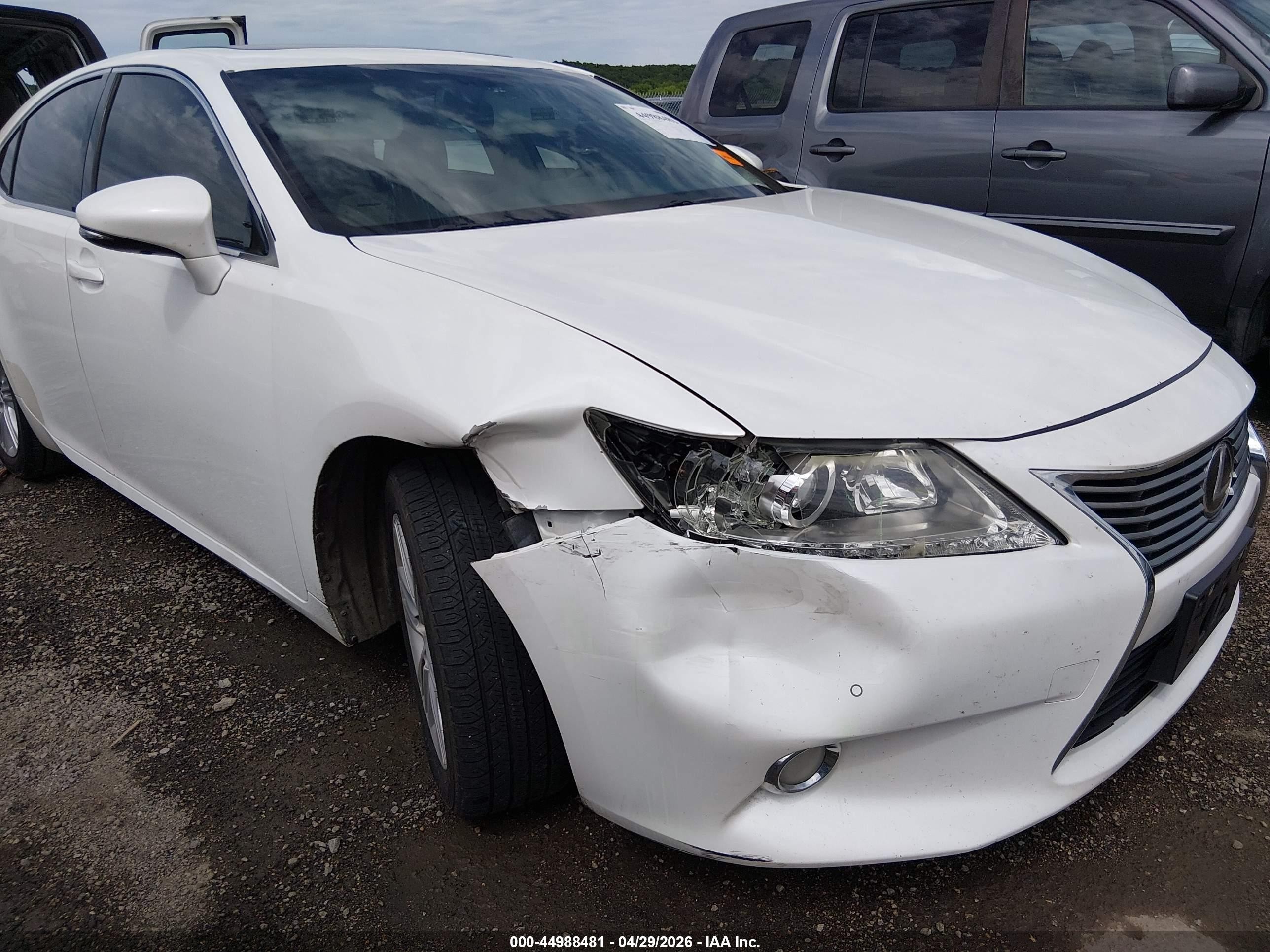 2015 Lexus Es 350 White vin: JTHBK1GG8F2172753