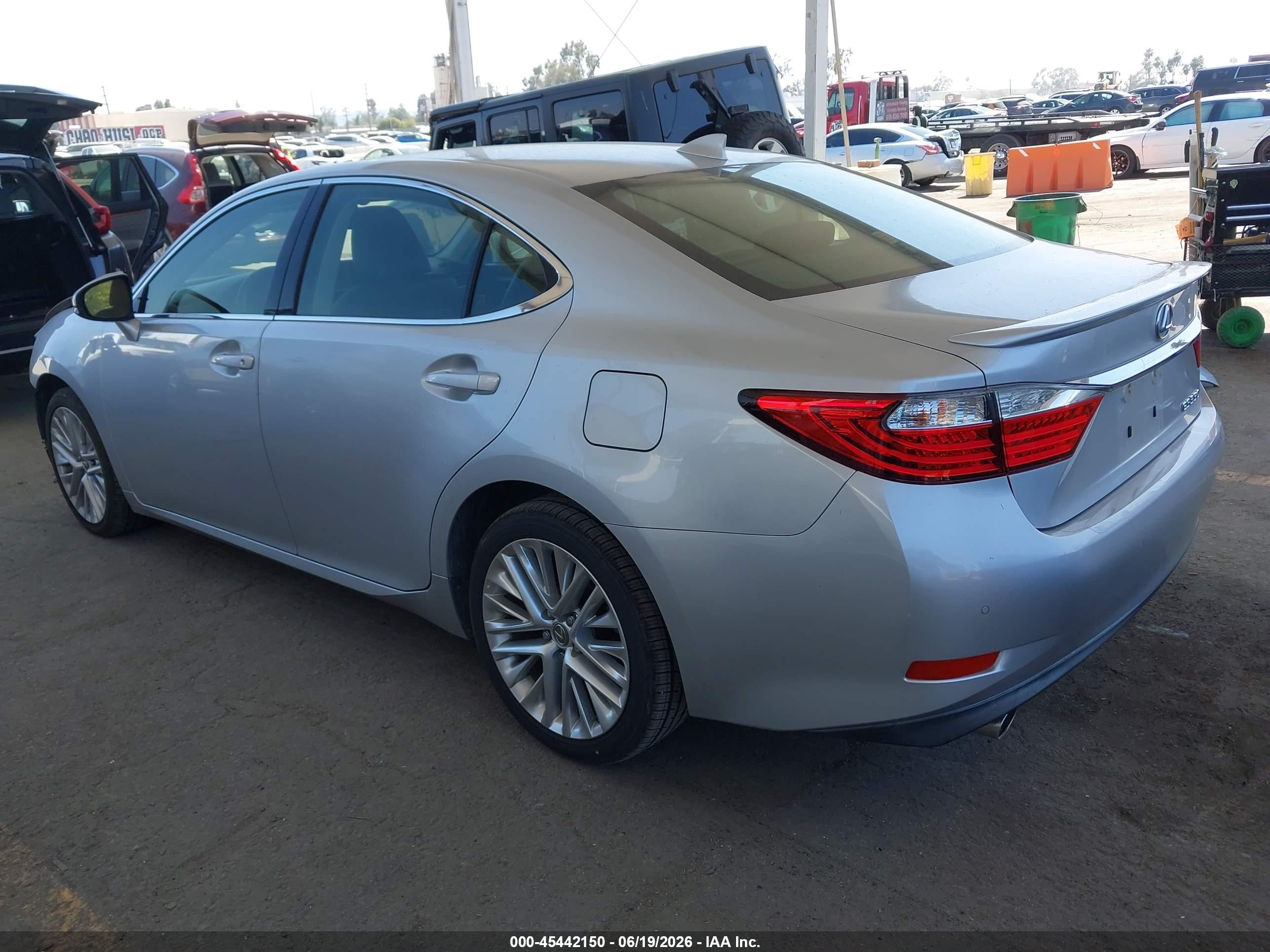 2015 Lexus Es 350   Silver vin: JTHBK1GG8F2183221