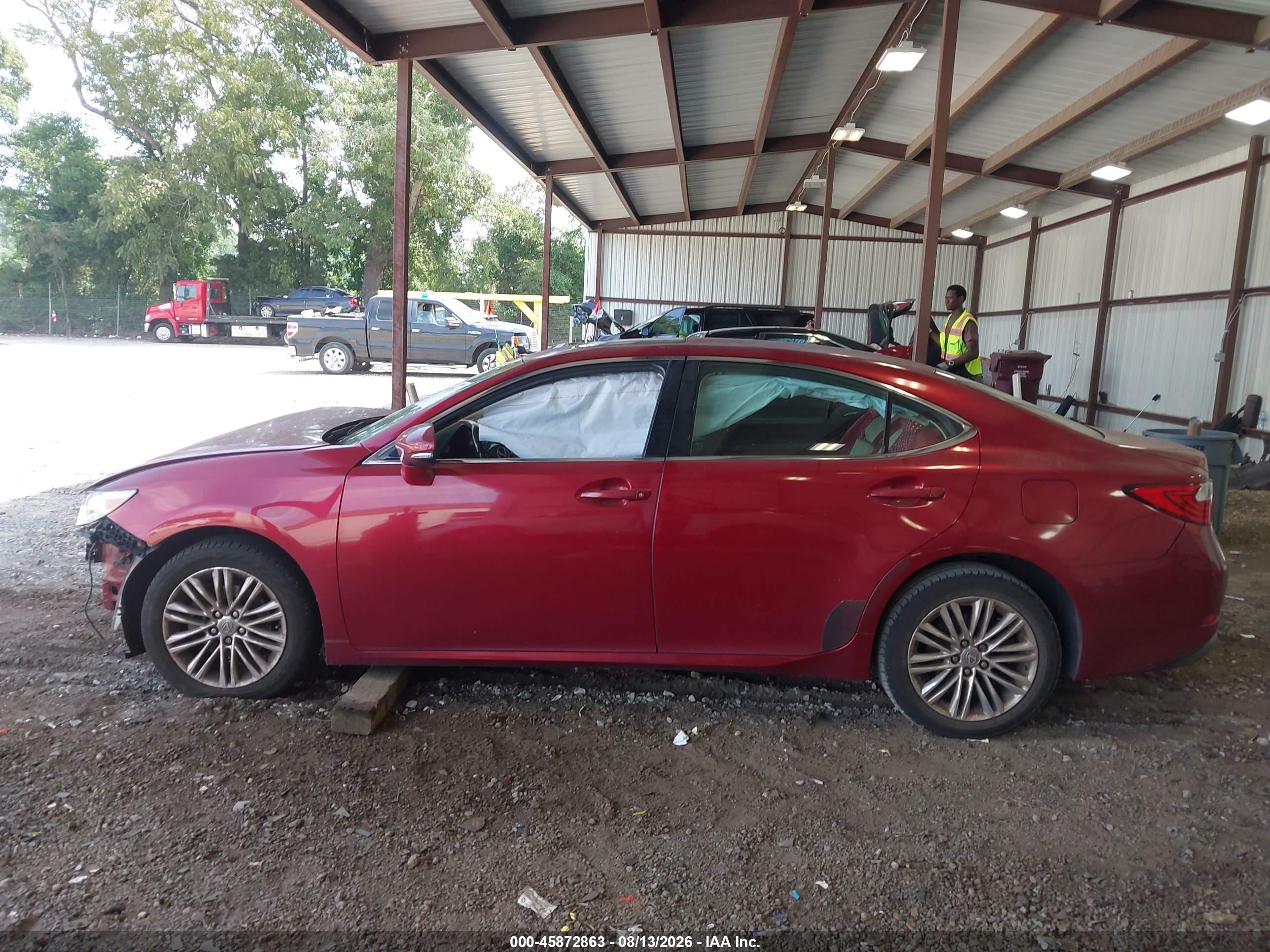 2015 Lexus Es 350   Red vin: JTHBK1GG8F2193618
