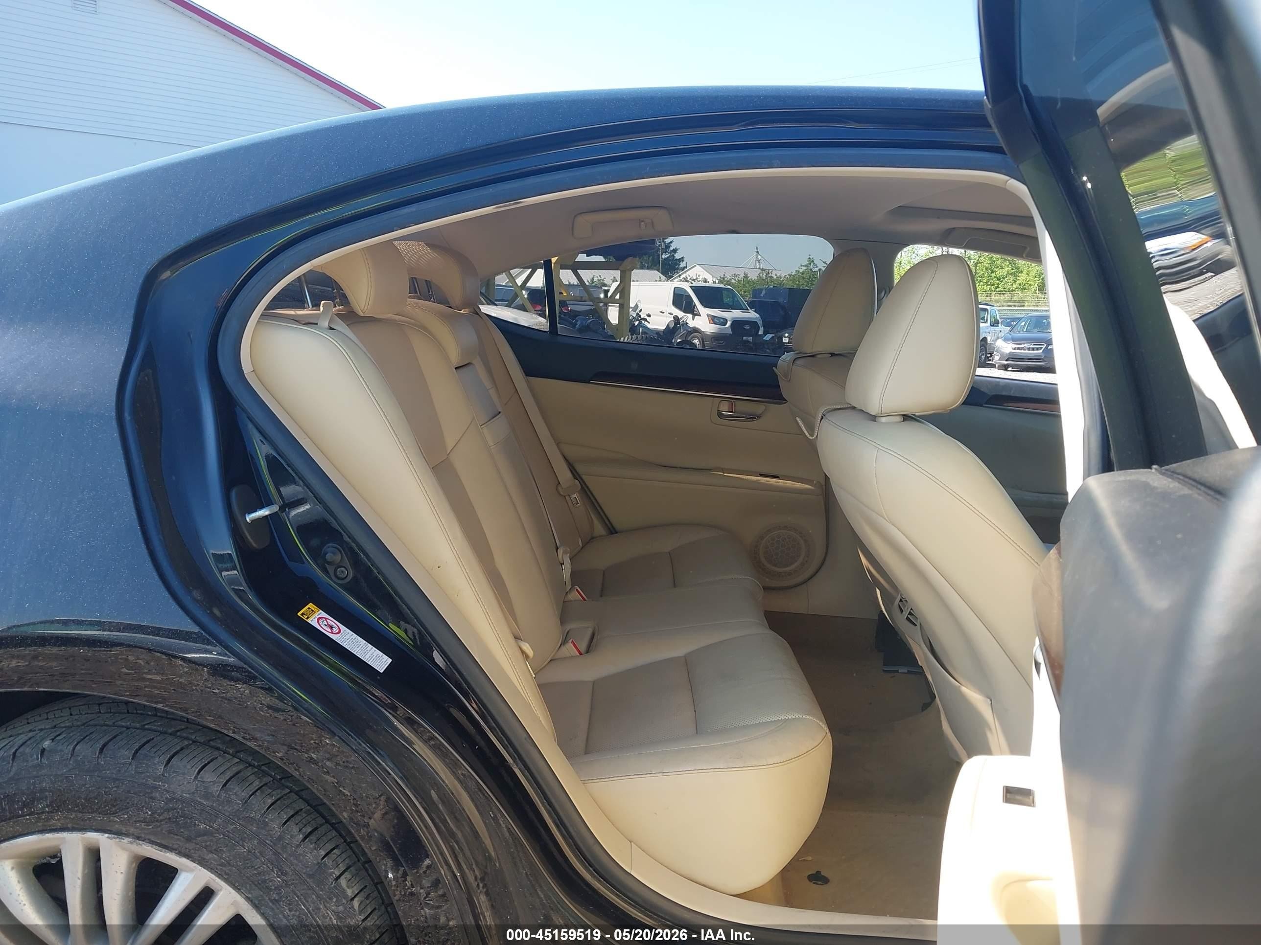 2015 Lexus Es 350   Black vin: JTHBK1GG8F2205783