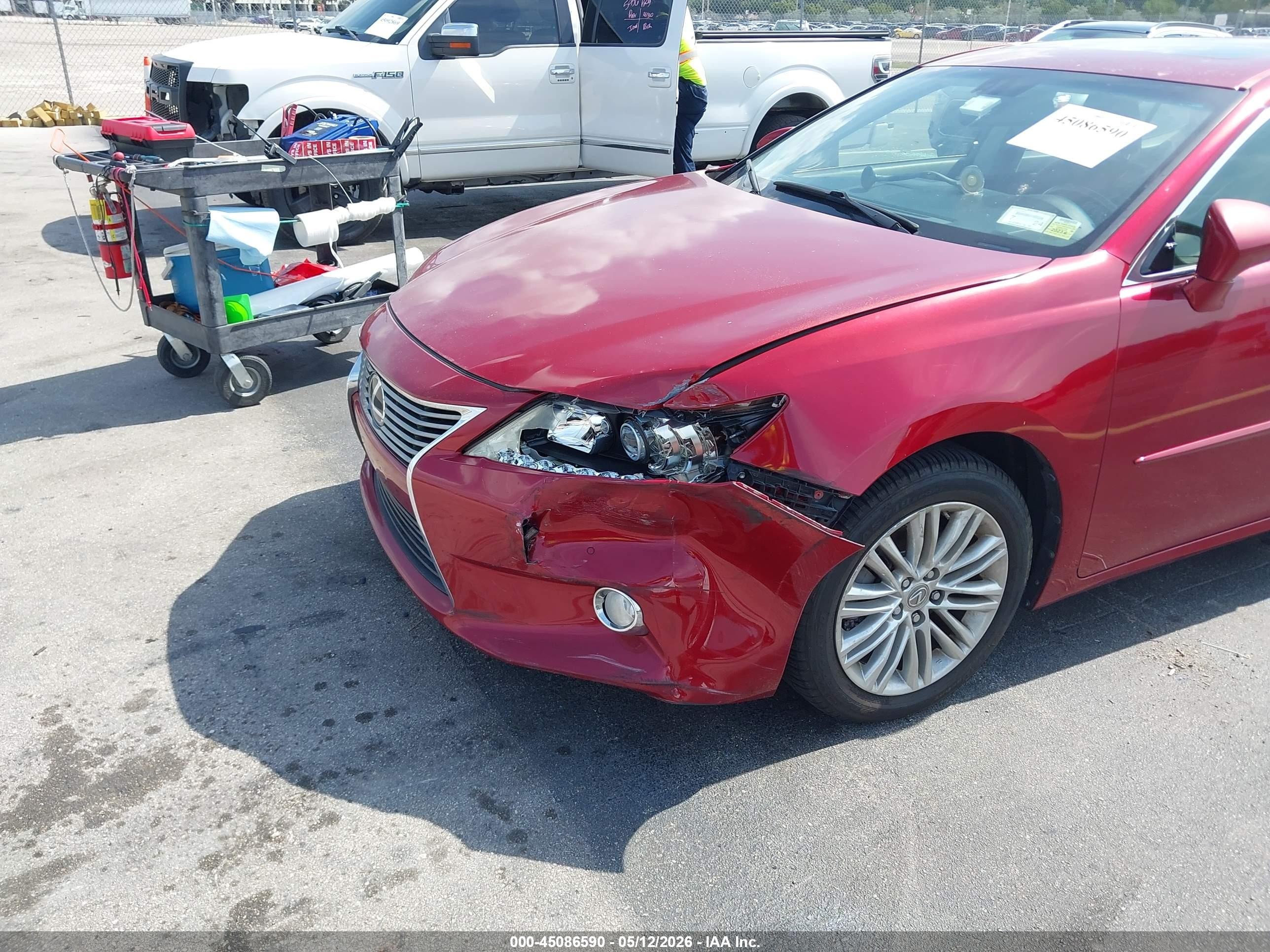 2013 Lexus Es 350 Red vin: JTHBK1GG9D2007243