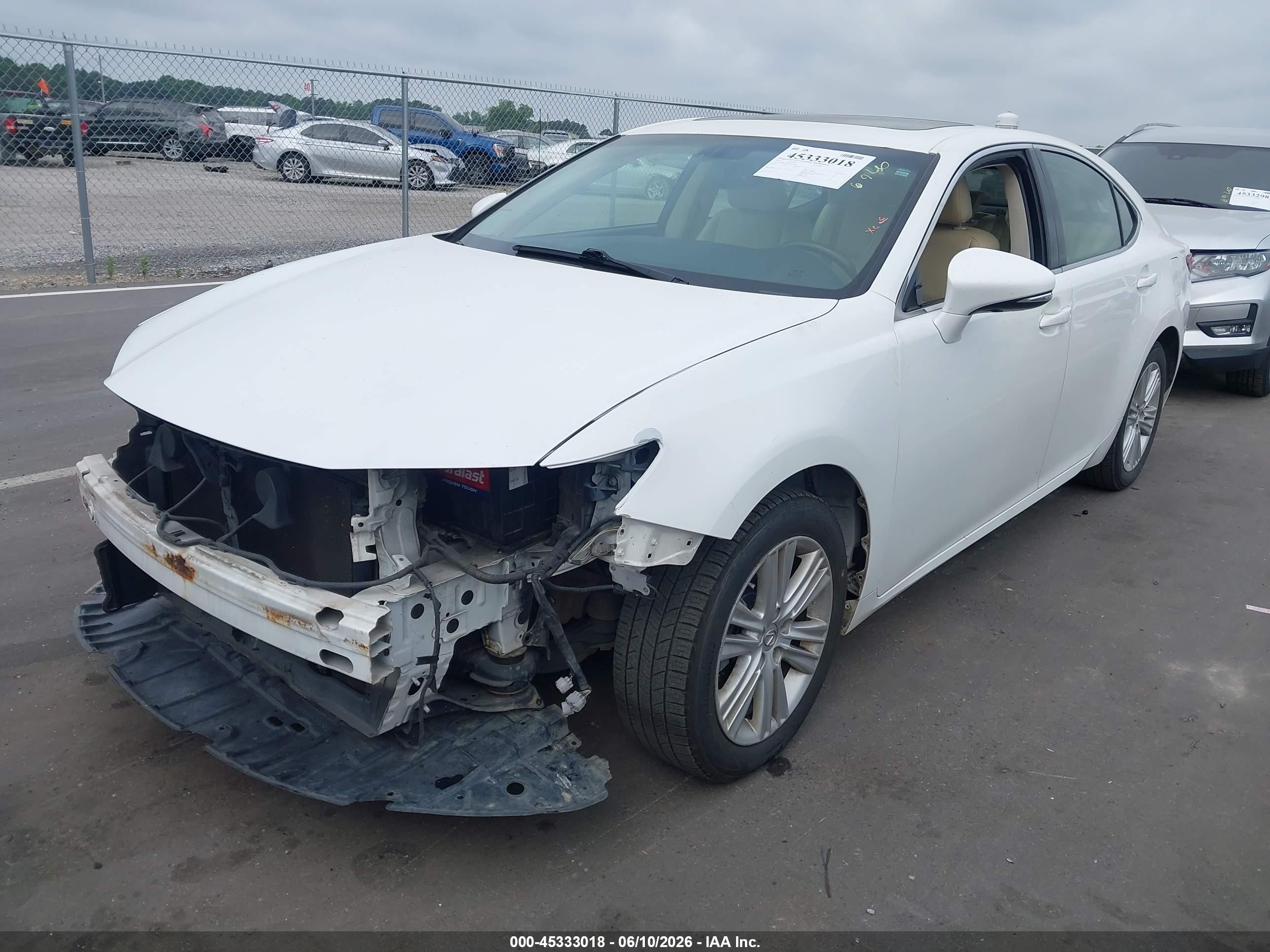 2013 Lexus Es 350   White vin: JTHBK1GG9D2017299