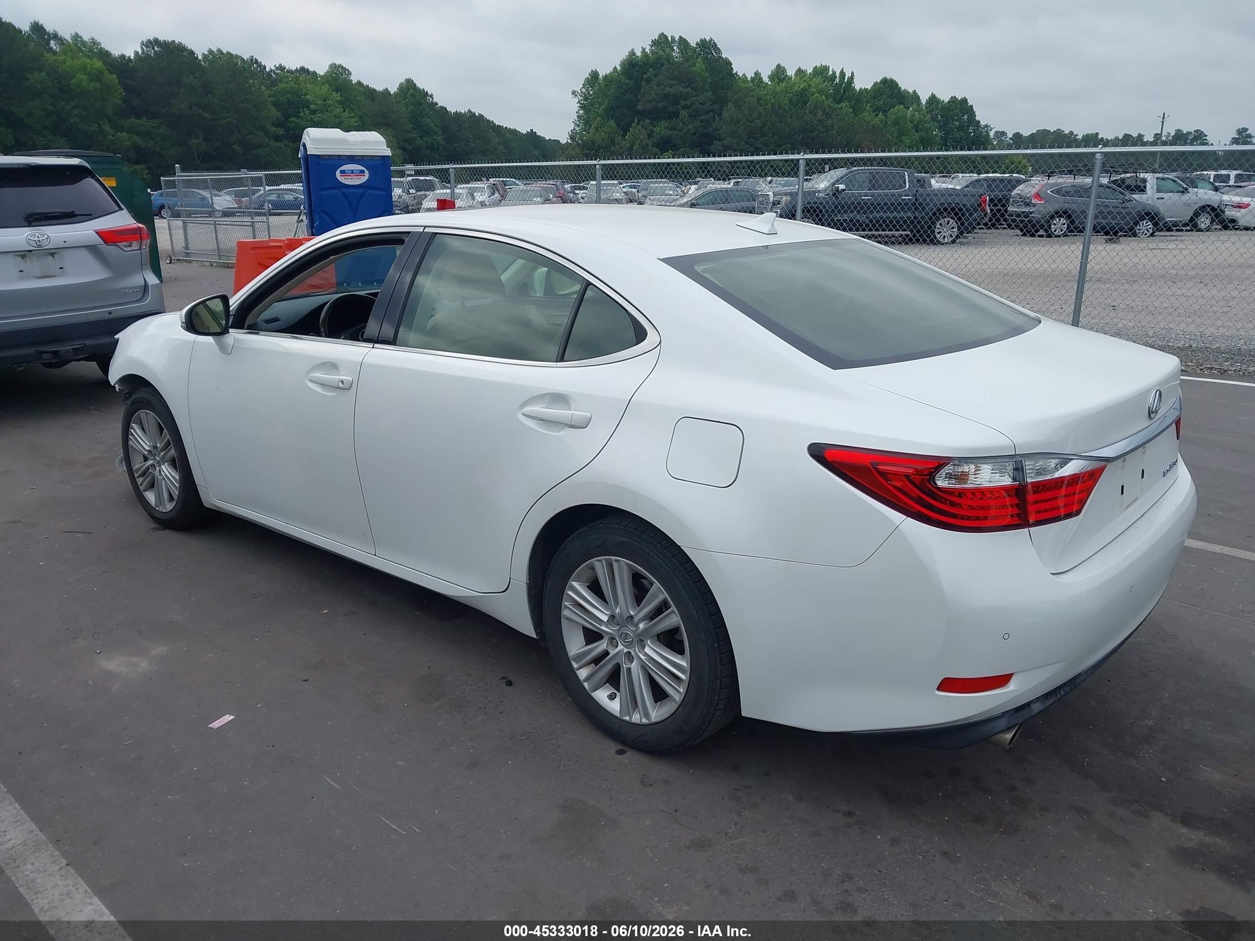 2013 Lexus Es 350   White vin: JTHBK1GG9D2017299