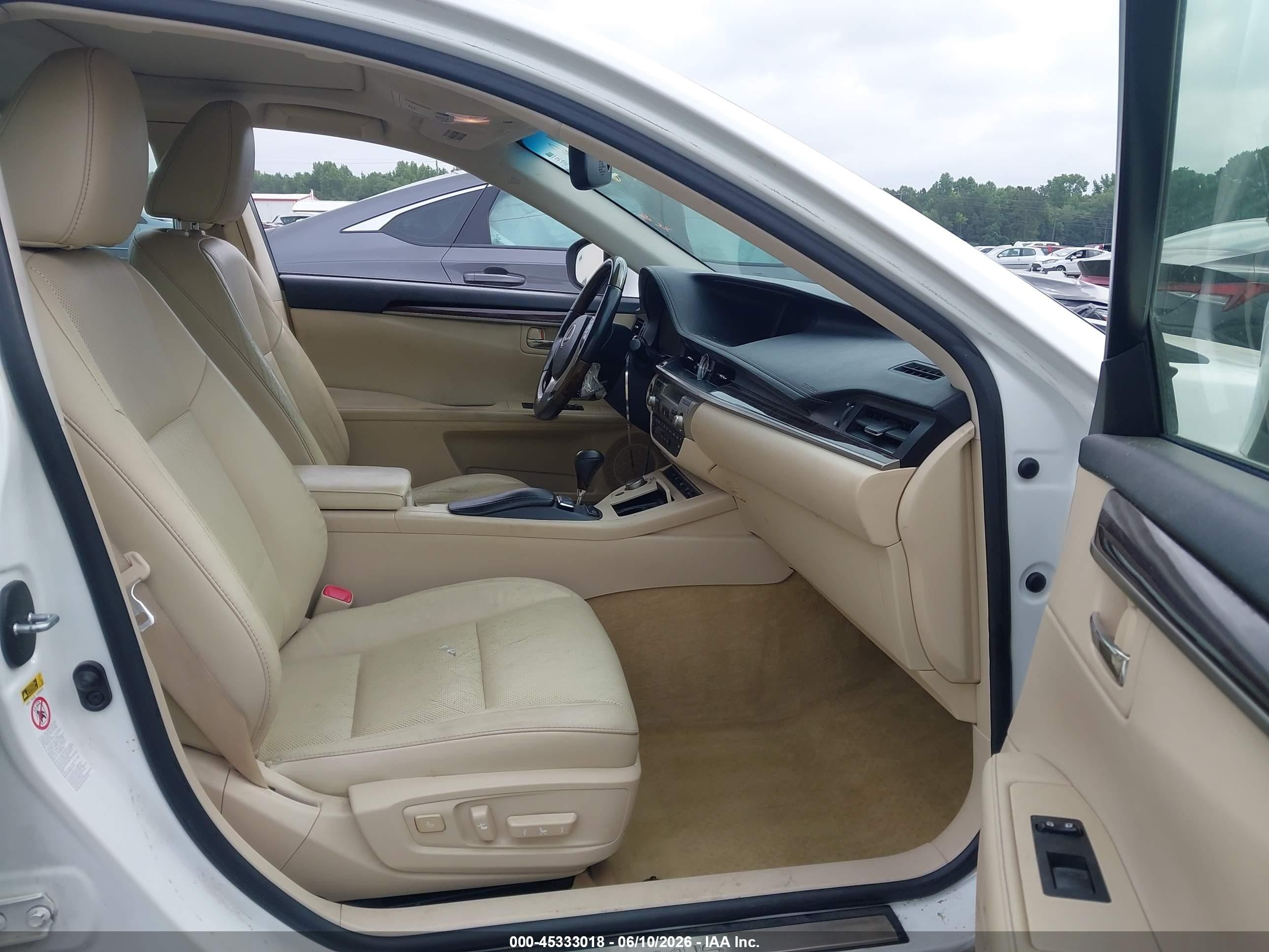 2013 Lexus Es 350   White vin: JTHBK1GG9D2017299