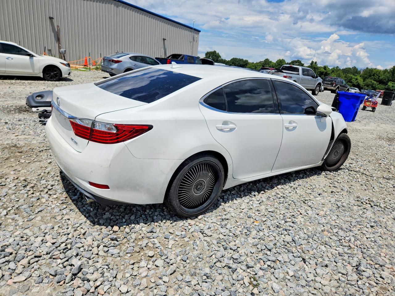2013 Lexus Es 350 White vin: JTHBK1GG9D2020364