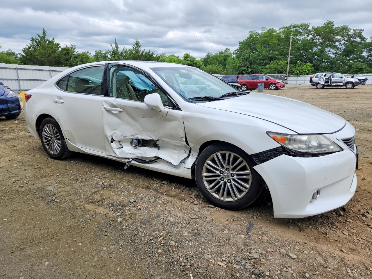 2013 Lexus Es 350 White vin: JTHBK1GG9D2036757