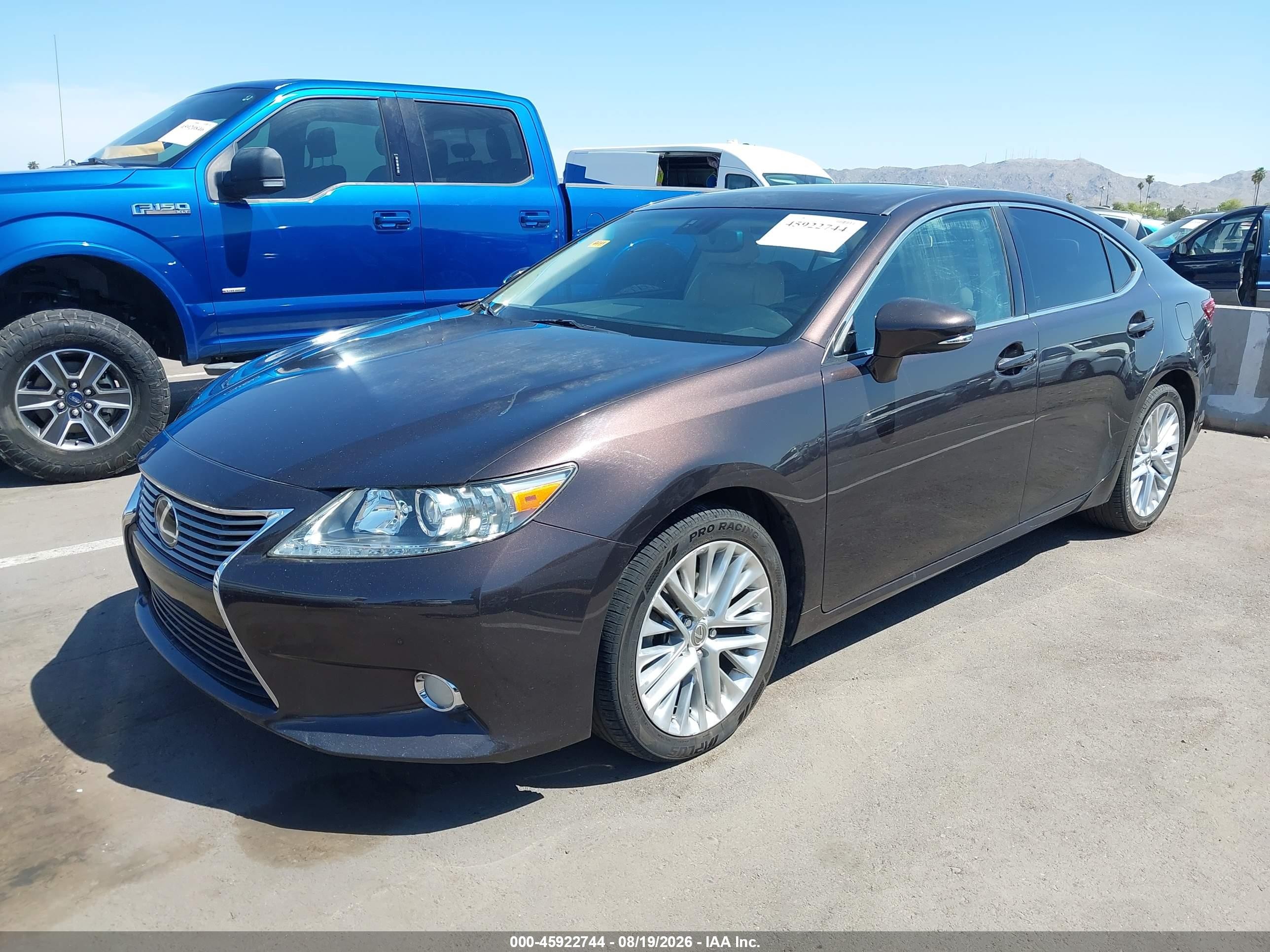 2013 Lexus Es 350   Maroon vin: JTHBK1GG9D2043756