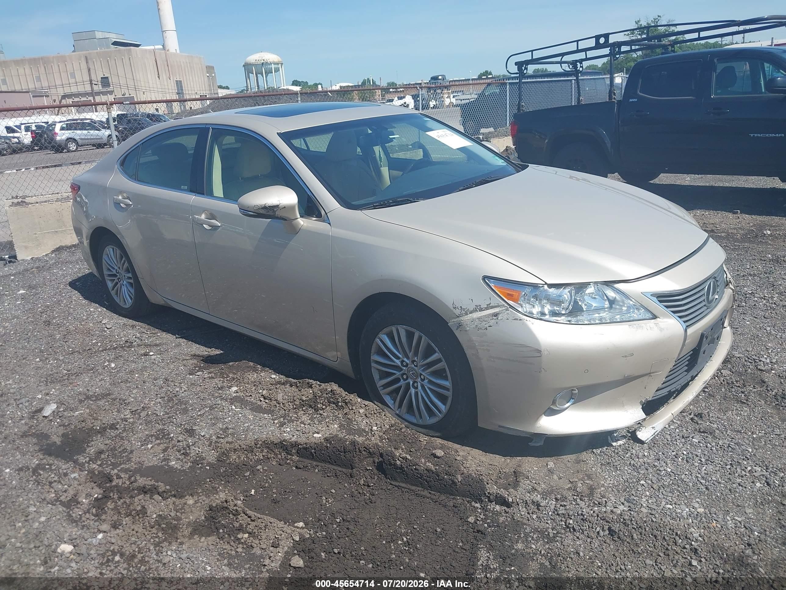 2013 Lexus Es 350   Бежевый vin: JTHBK1GG9D2067362