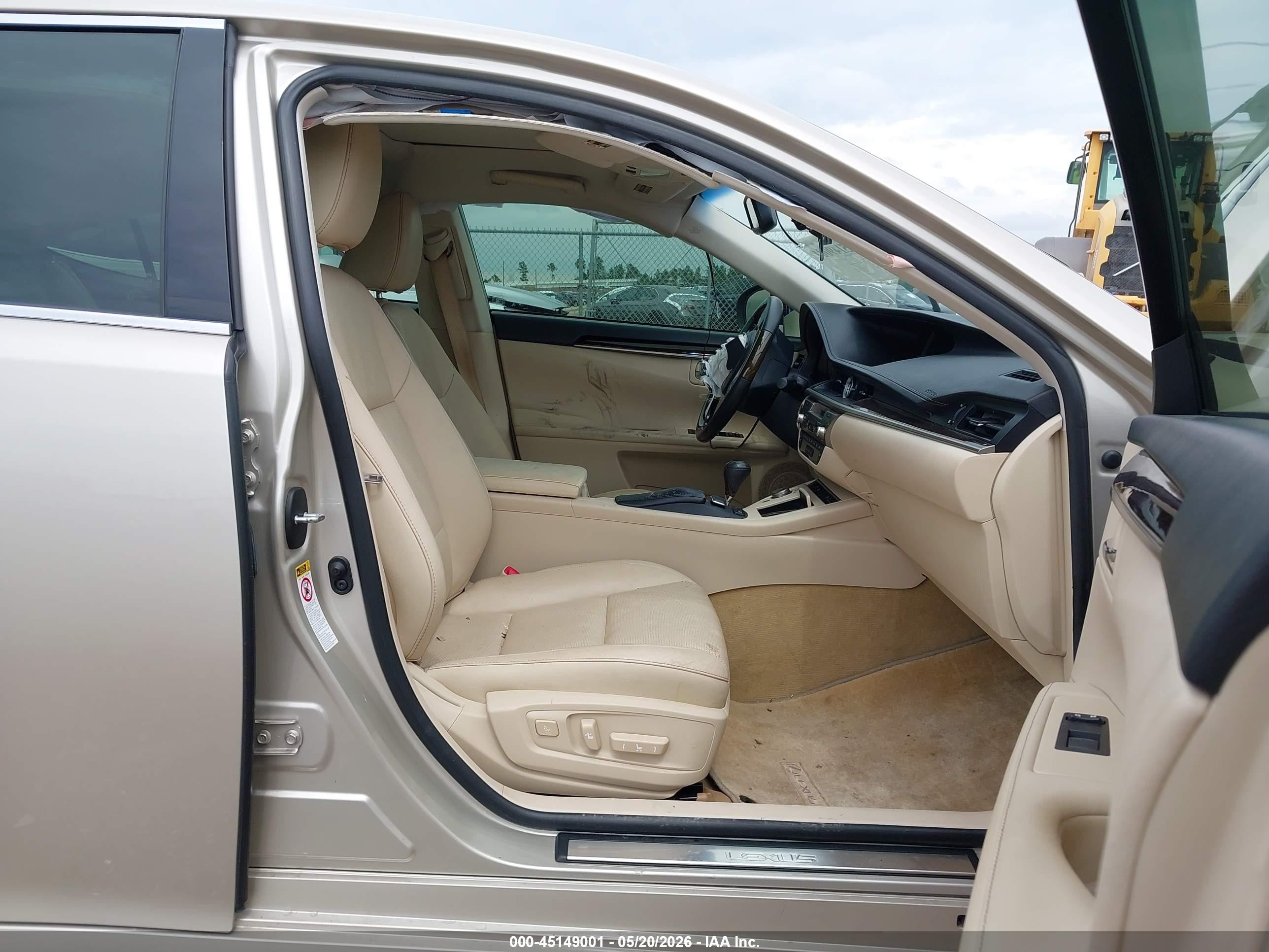 2013 Lexus Es 350   Gold vin: JTHBK1GG9D2073646