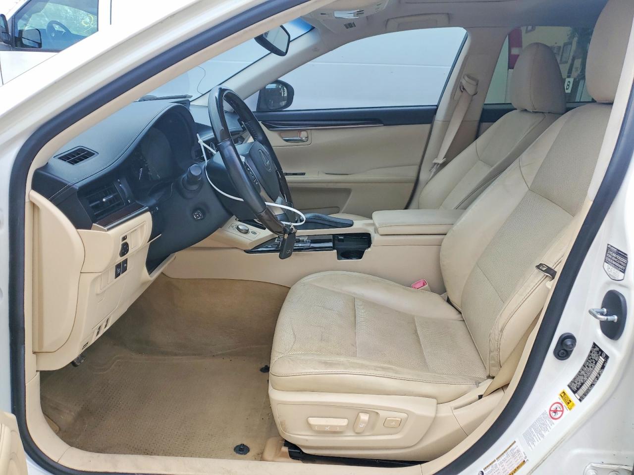 2013 Lexus Es 350 White vin: JTHBK1GG9D2082900