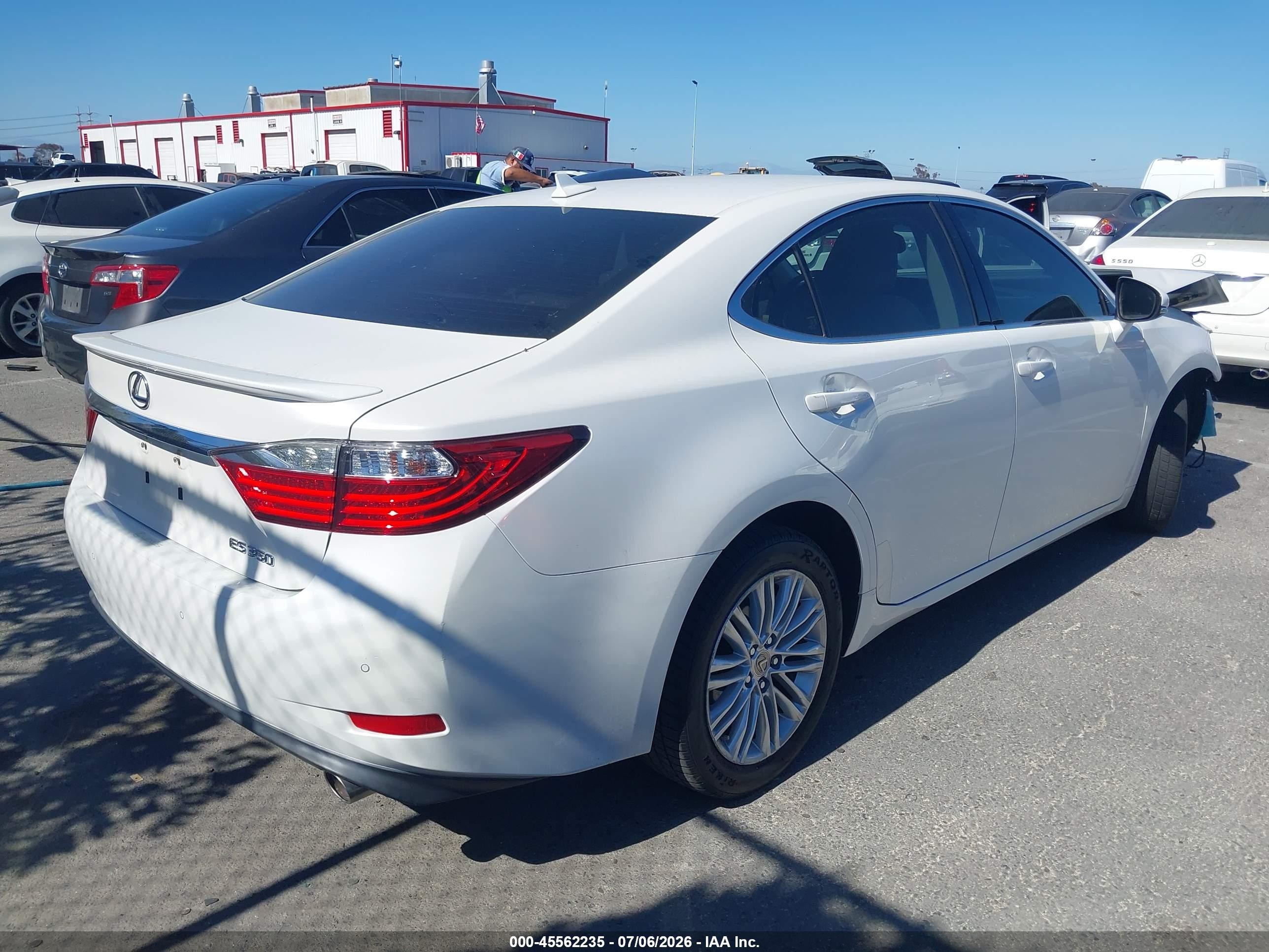 2014 Lexus Es 350   Белый vin: JTHBK1GG9E2122717