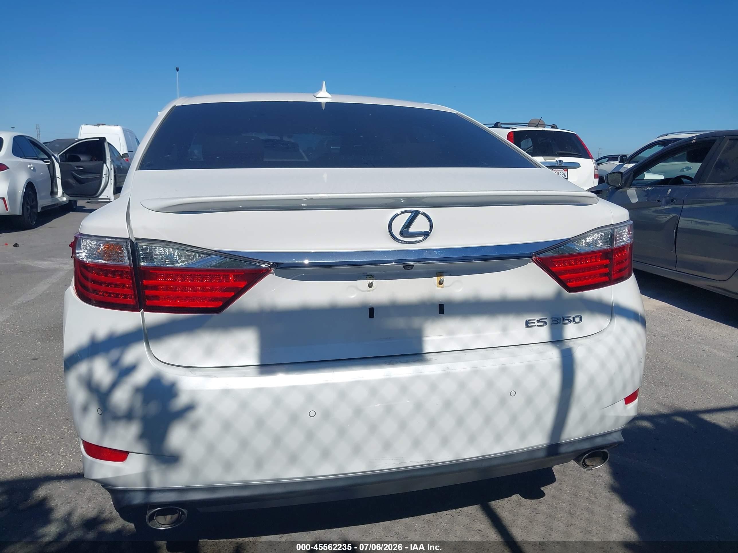 2014 Lexus Es 350   Белый vin: JTHBK1GG9E2122717