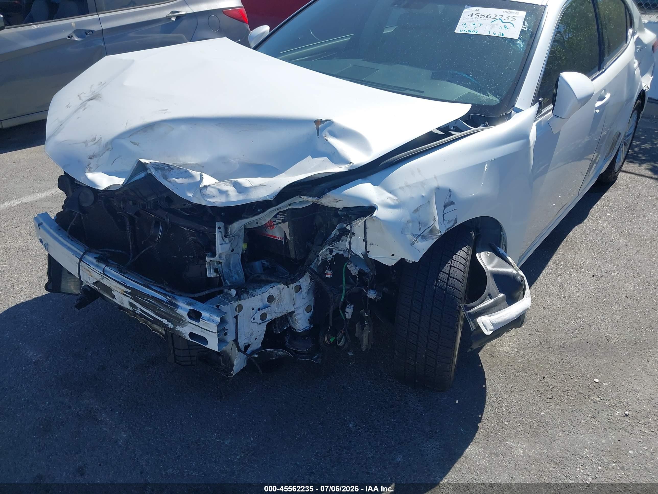 2014 Lexus Es 350   Белый vin: JTHBK1GG9E2122717